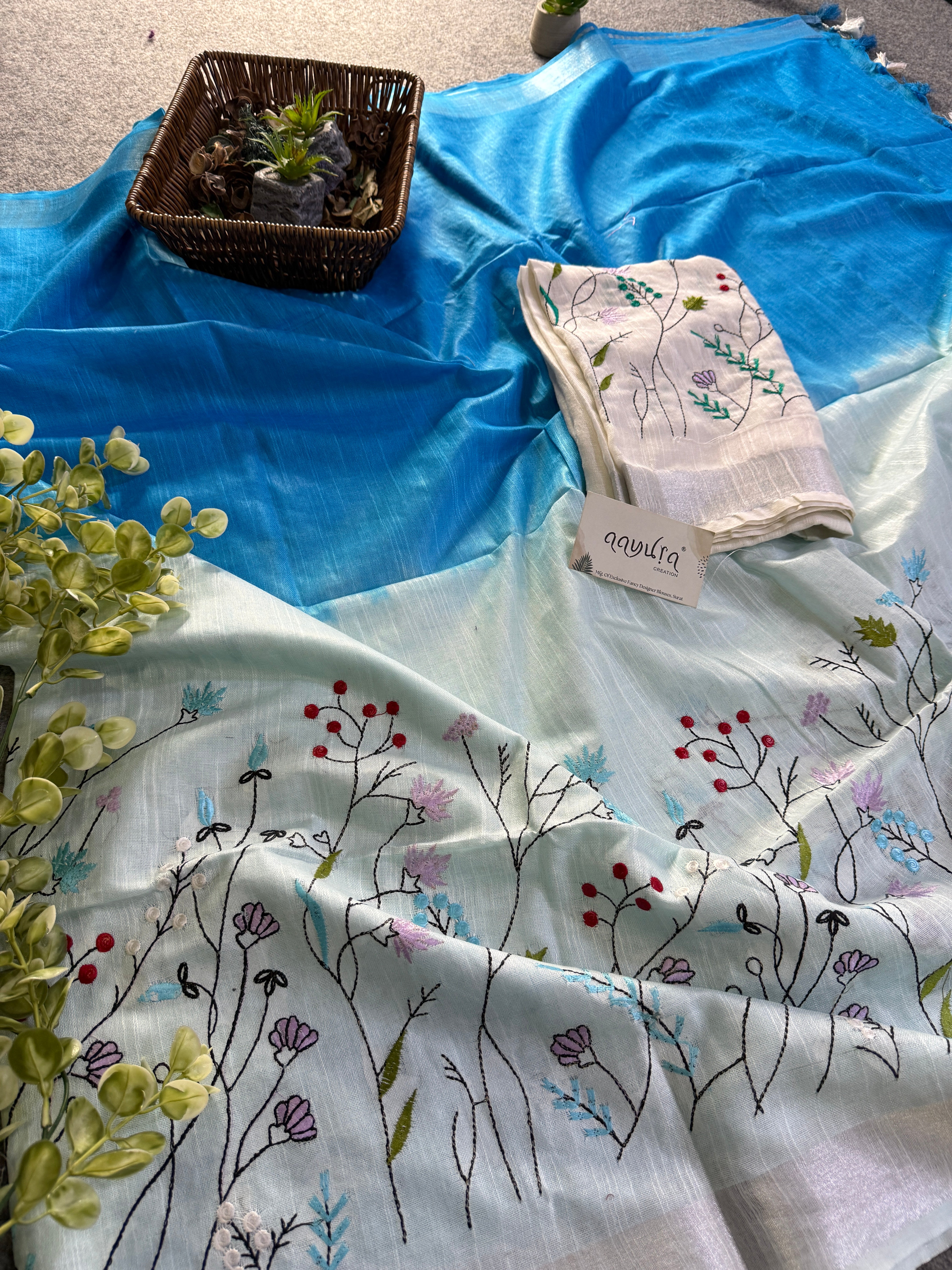 Classic Linen Charm Saree