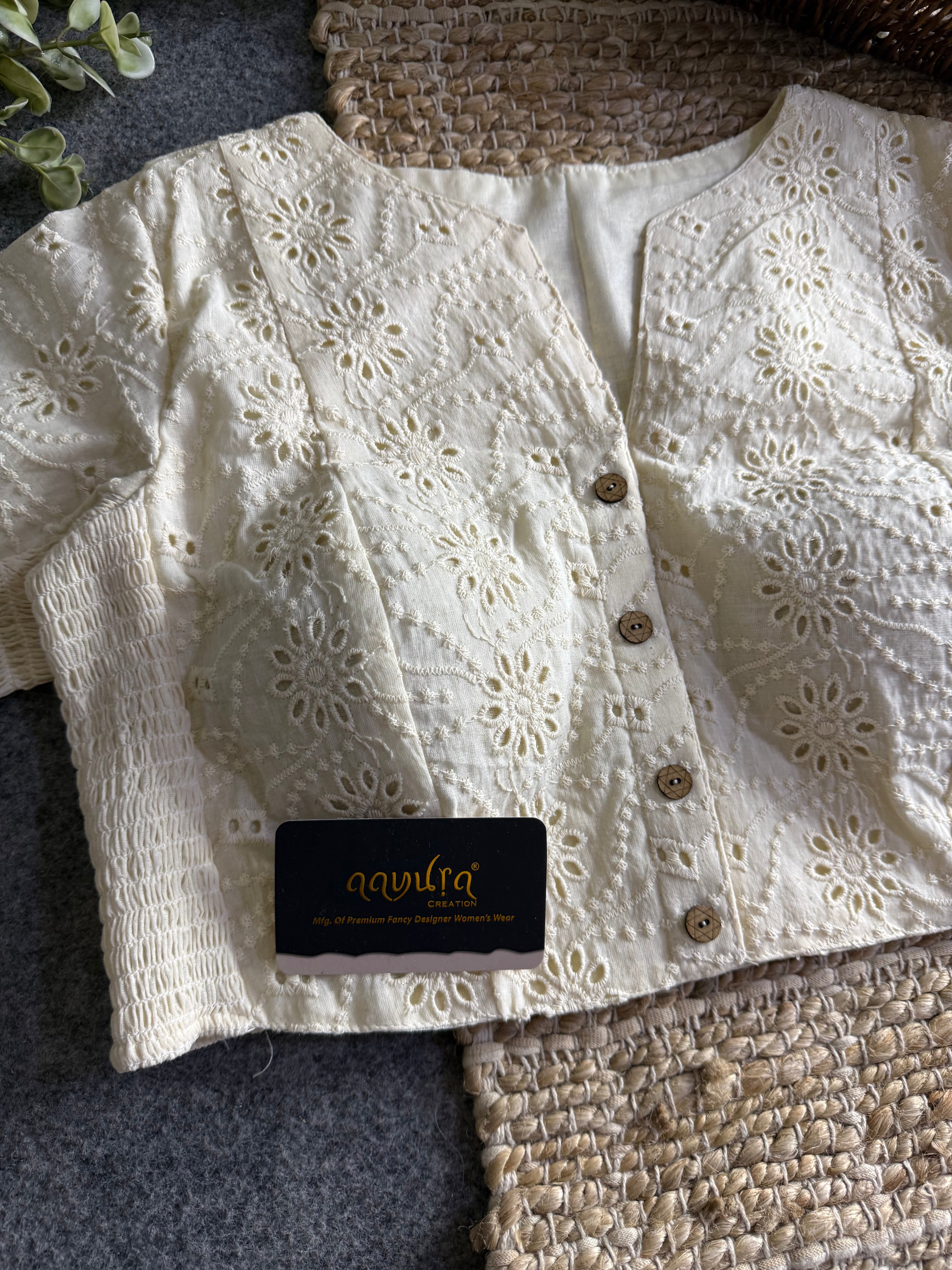 Comfort Fit Hakoba Blouse