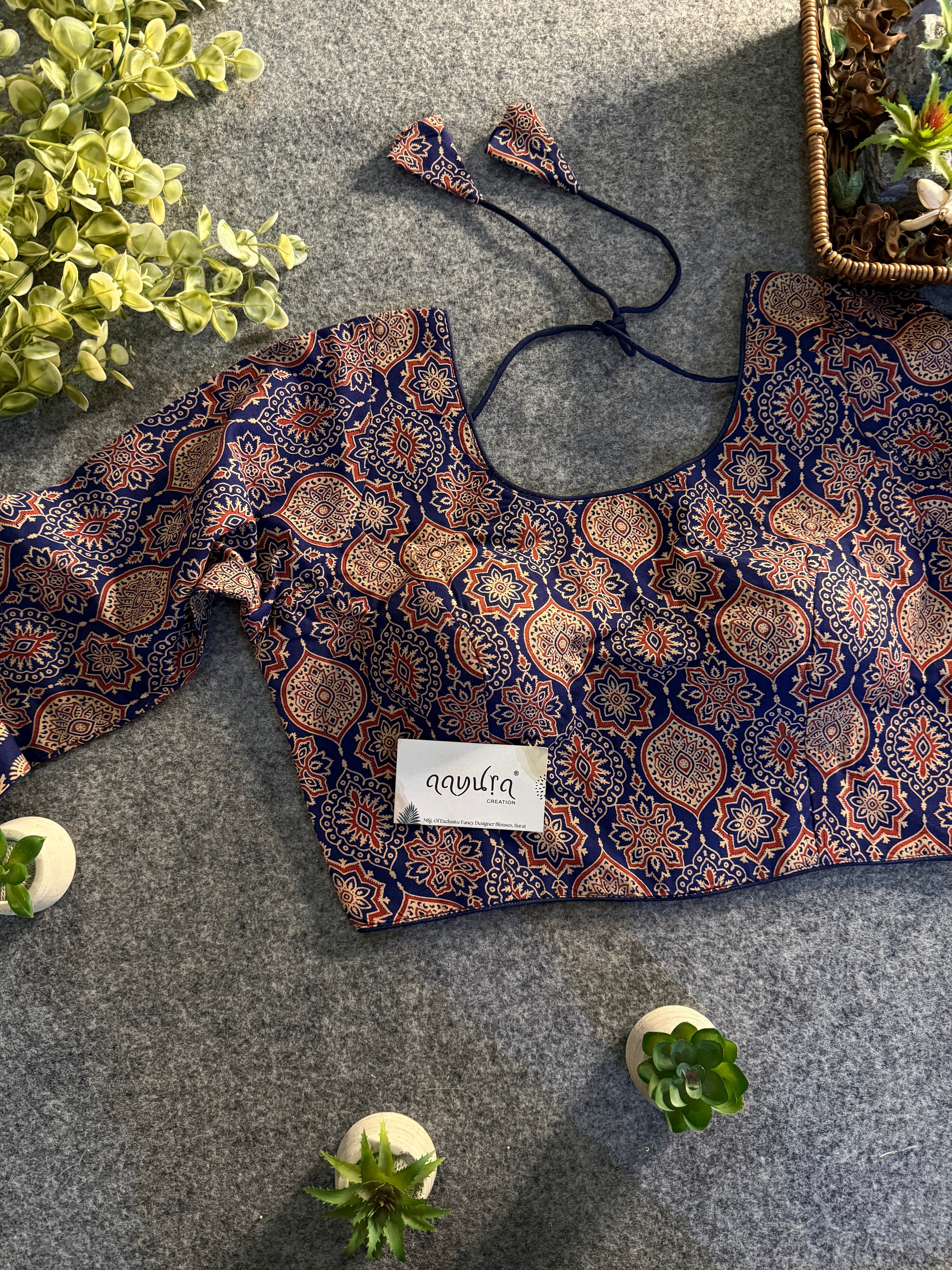 Elegant Cotton Sleeves Blouse