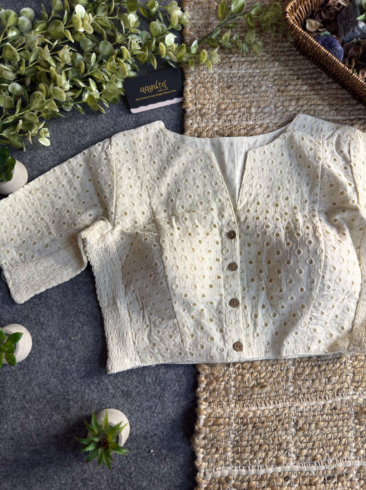COMFORT FIT HAKOBA BLOUSE