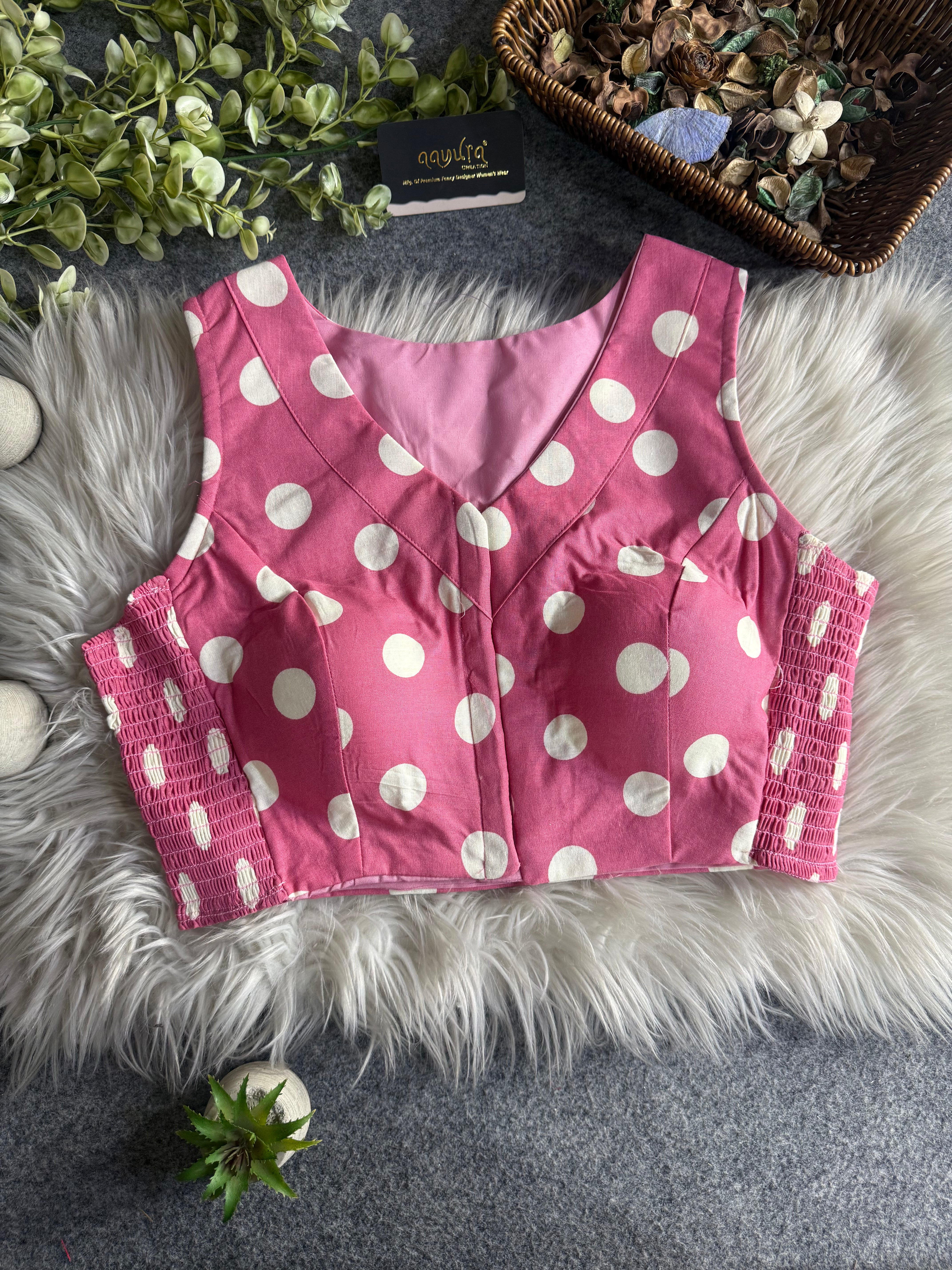 Bobby Stretchable Blouse