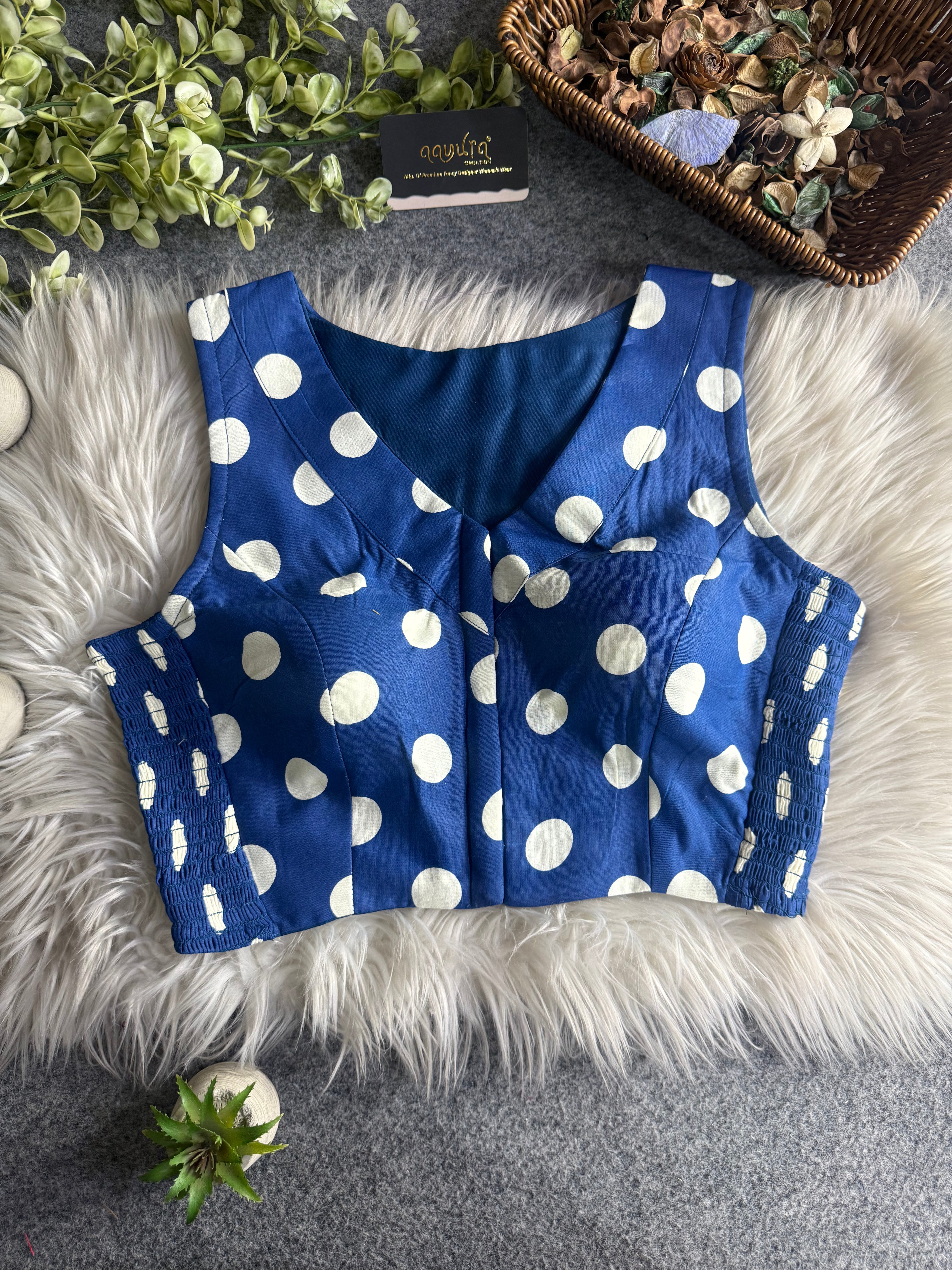 Bobby Stretchable Blouse
