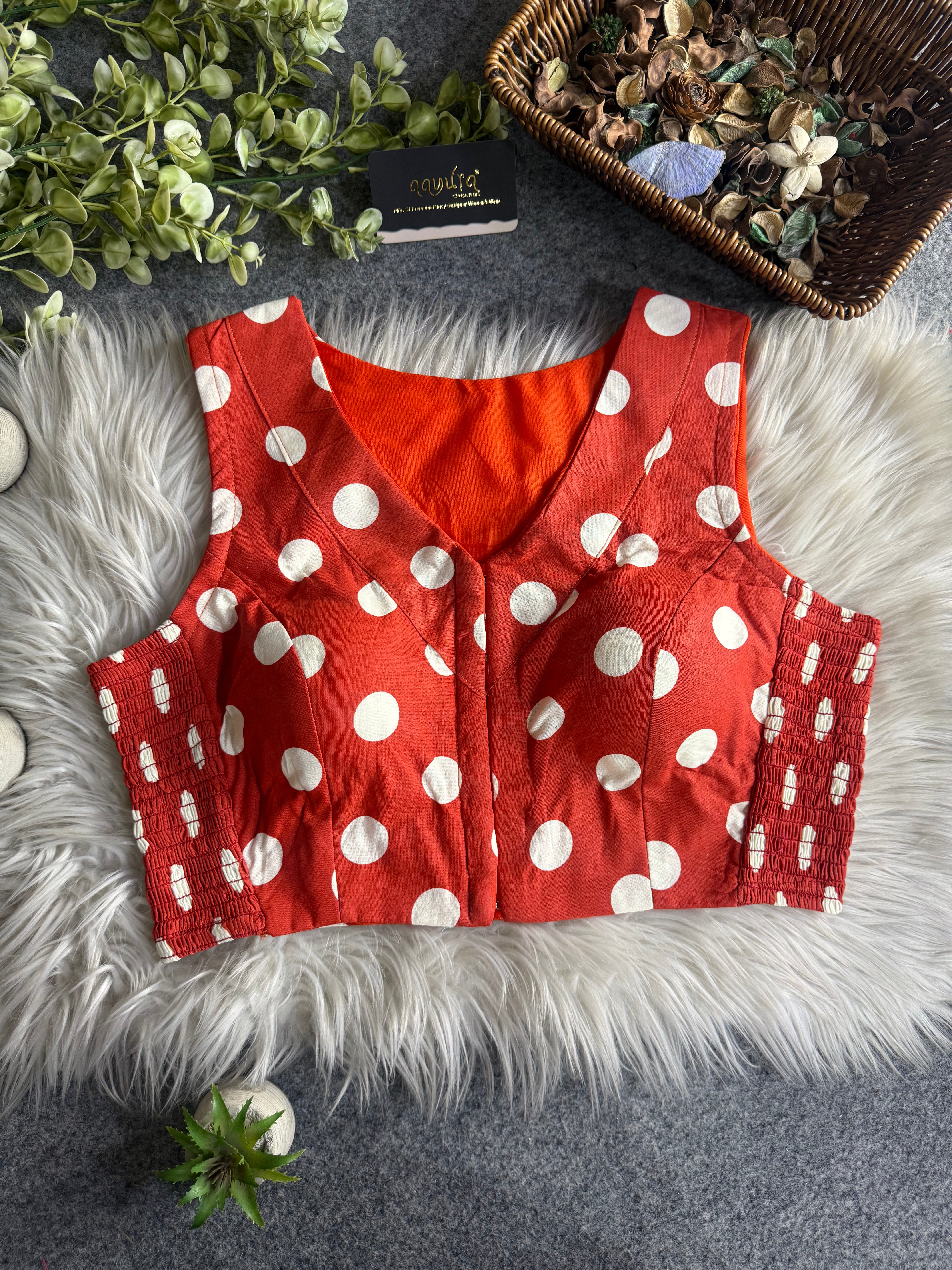 Bobby Stretchable Blouse