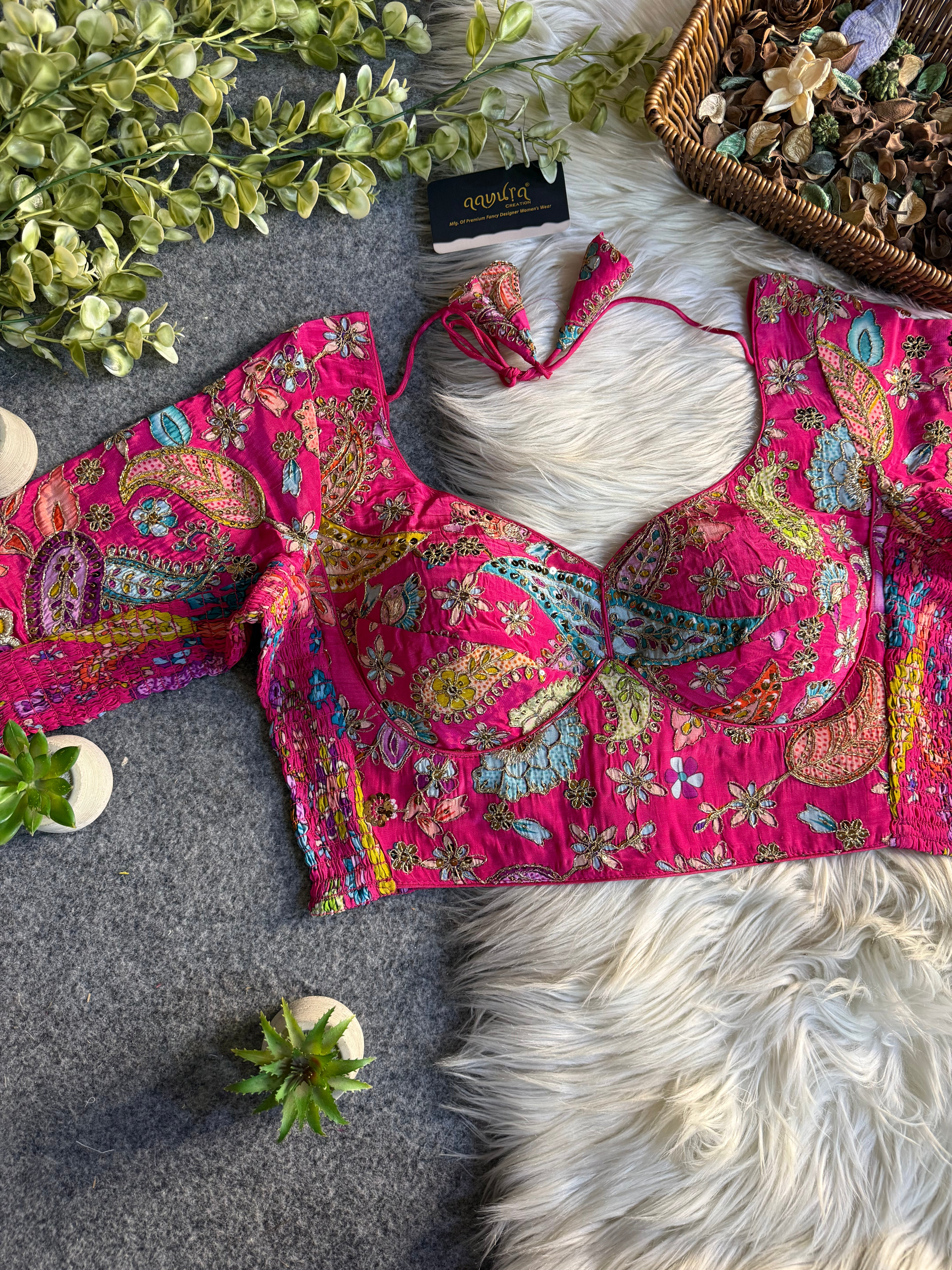 Aaradhya Pure Crepe Streachable Blouse