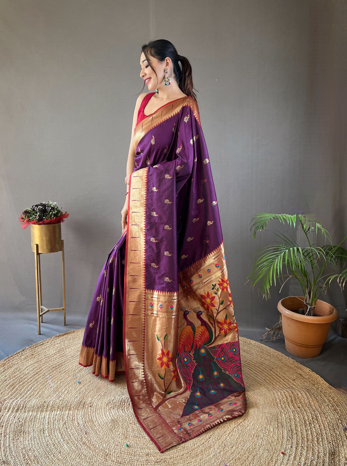 Shahi Zari Pallu Premium Without Border Silk Saree