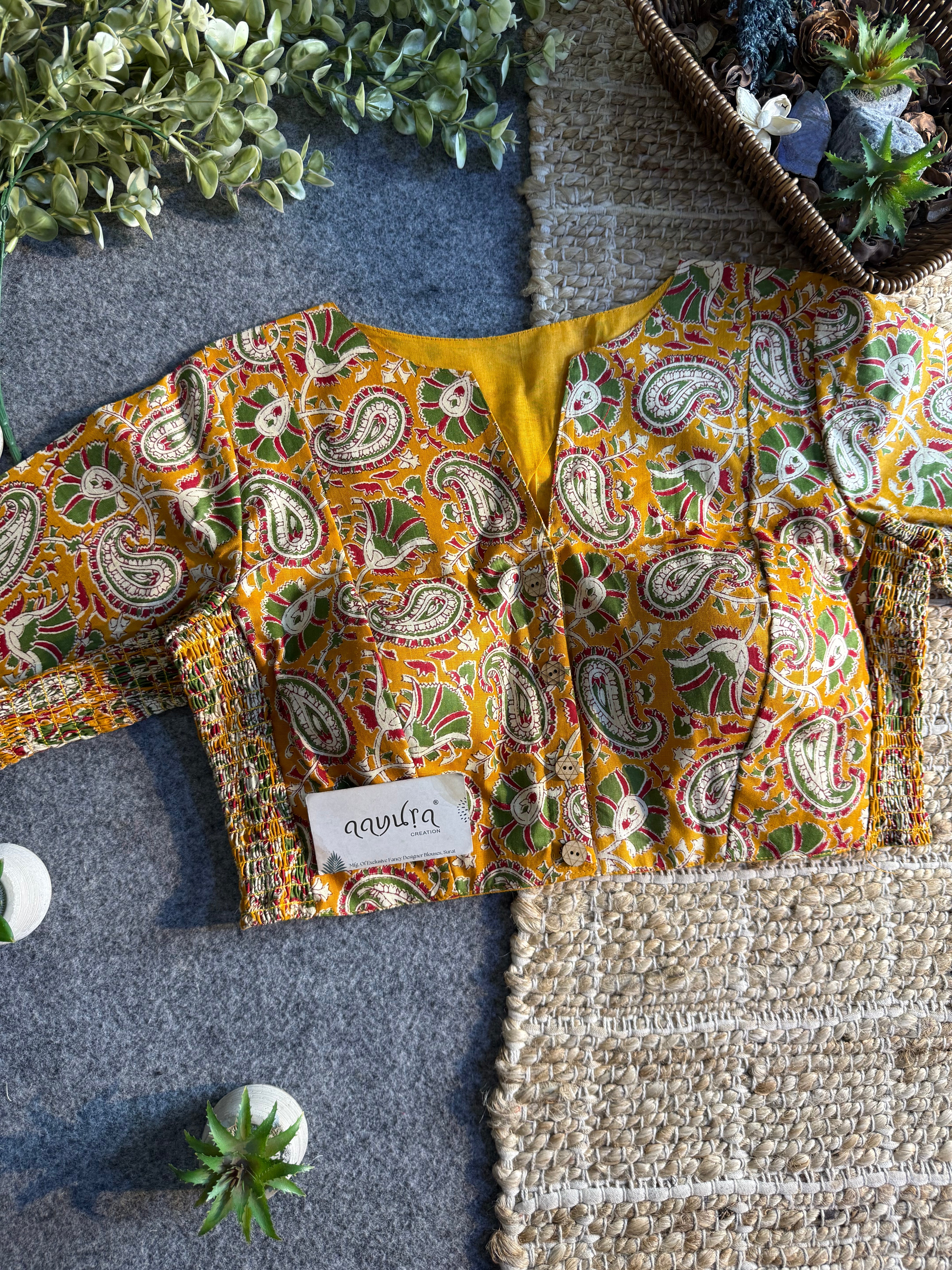 Comfort Fit Cotton Print Blouse