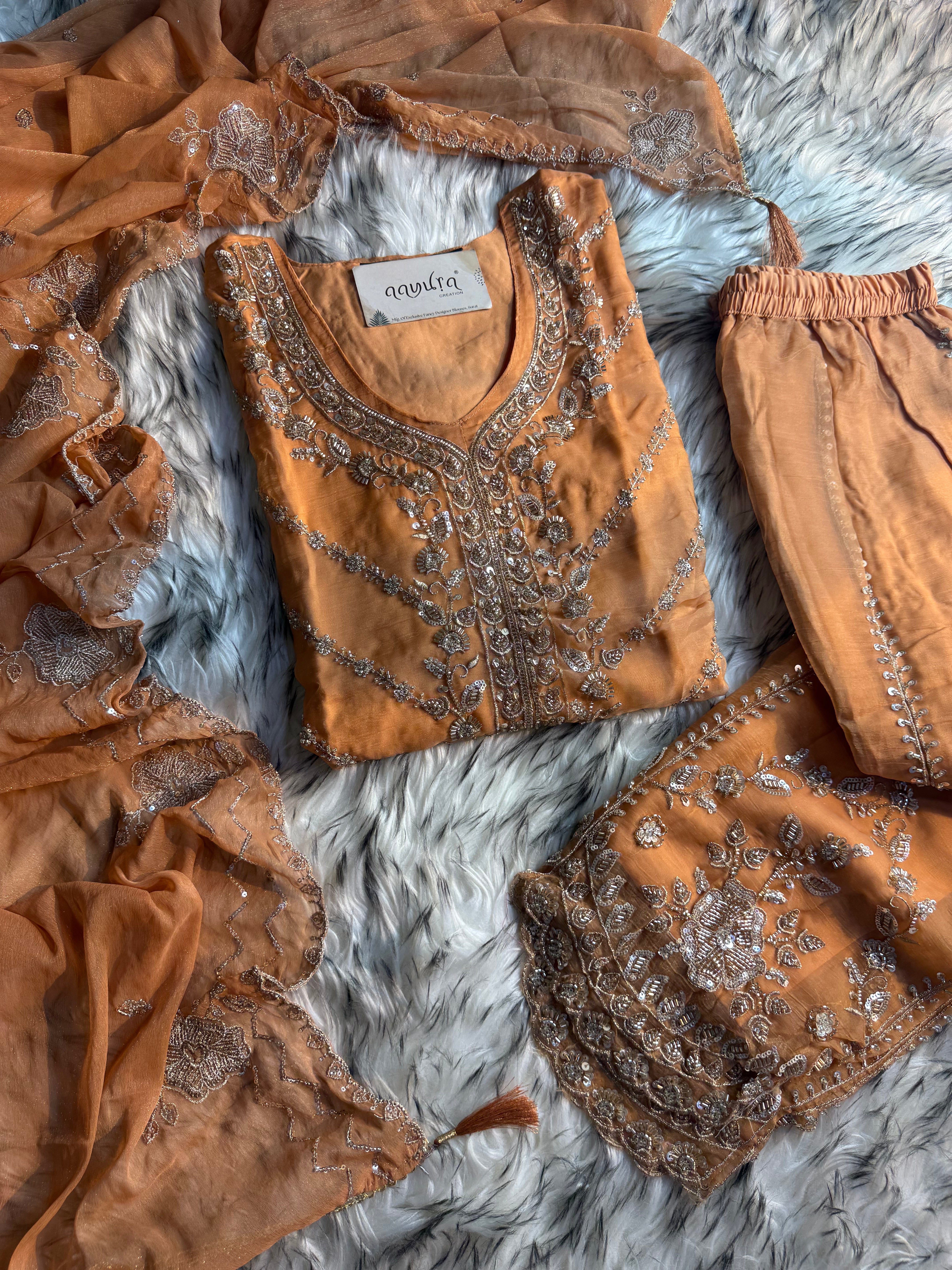 Nayra Festive Suit Set