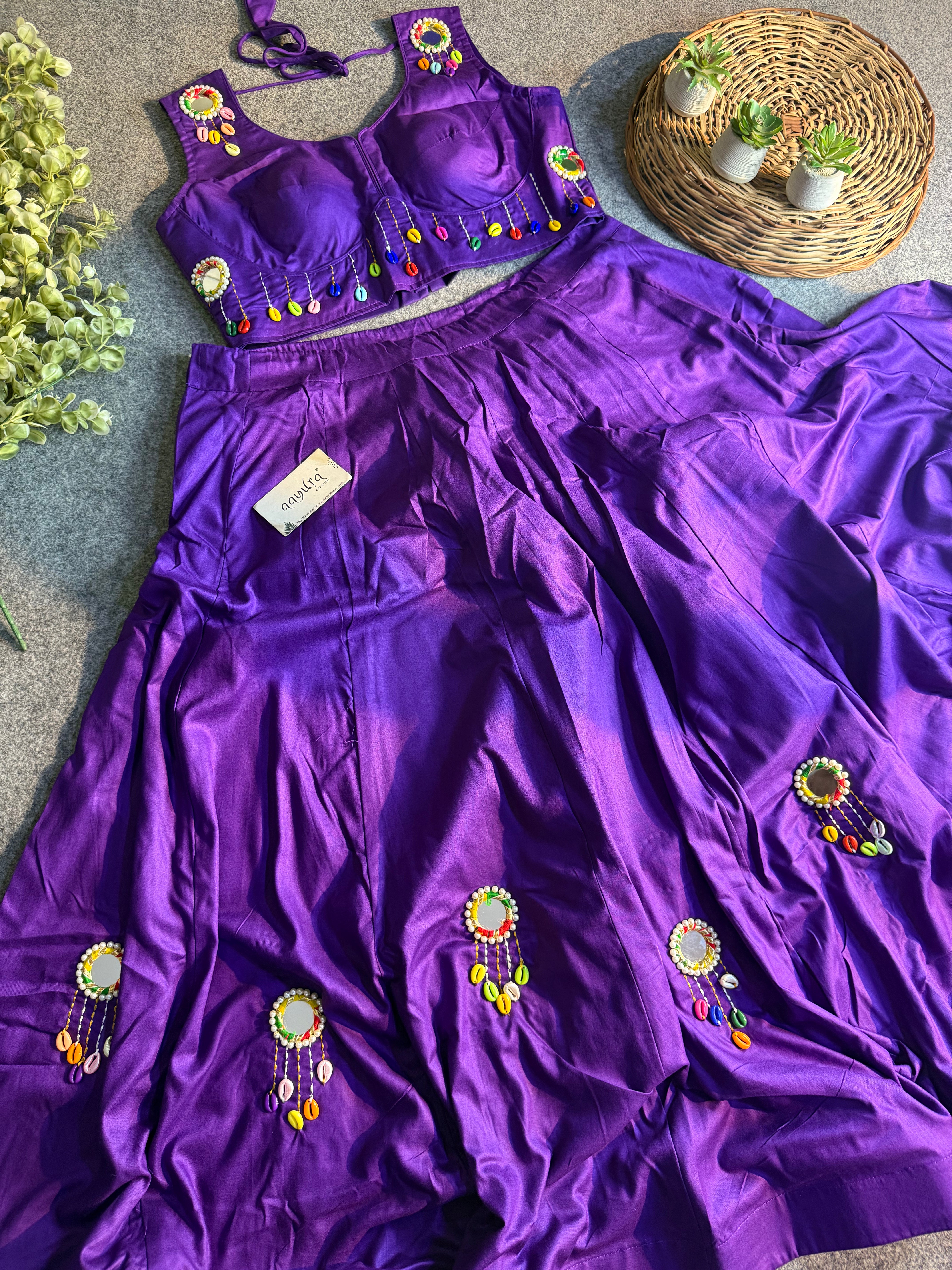 Vaanya Shell & Mirror Lehenga