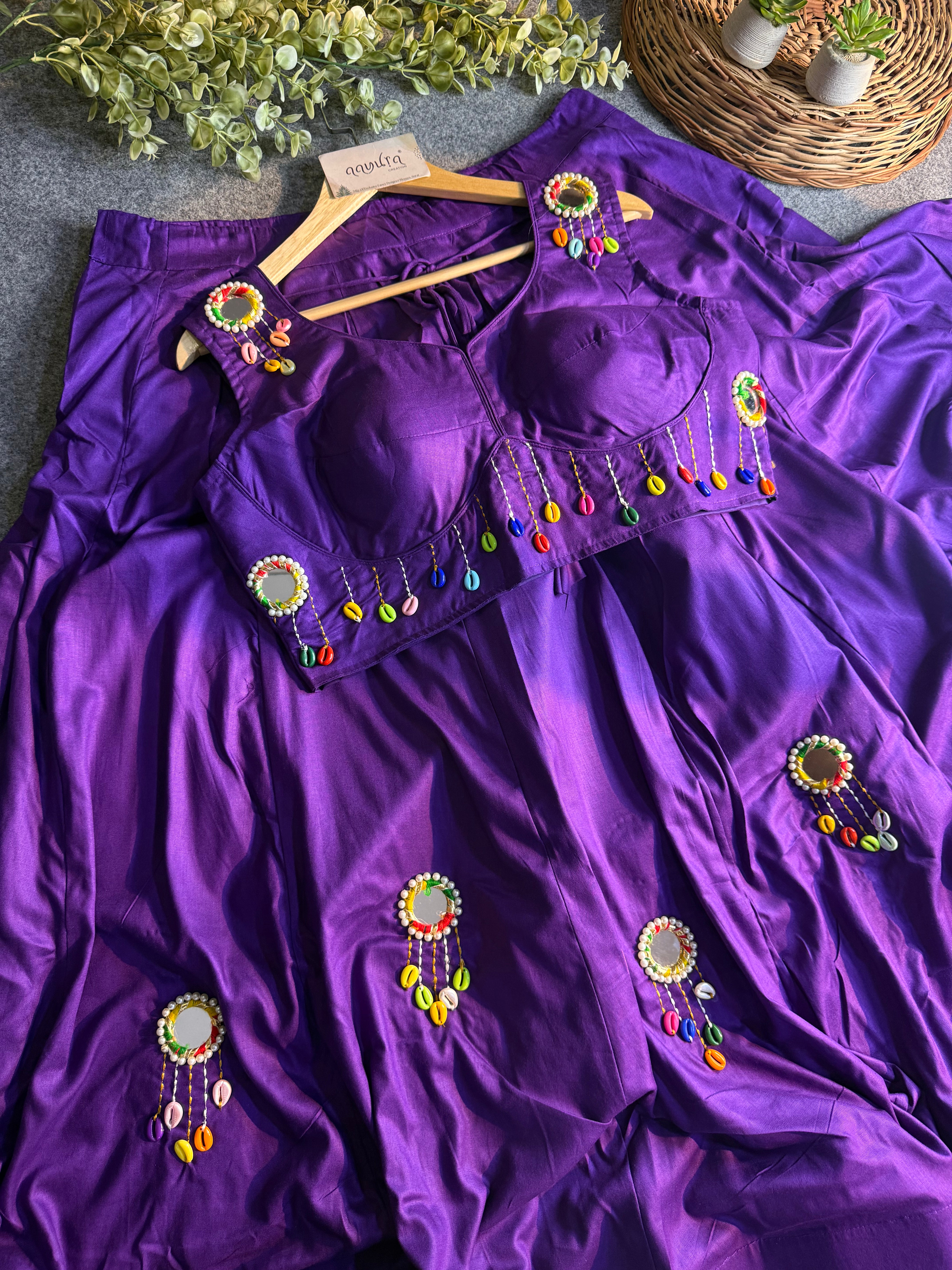 Vaanya Shell & Mirror Lehenga