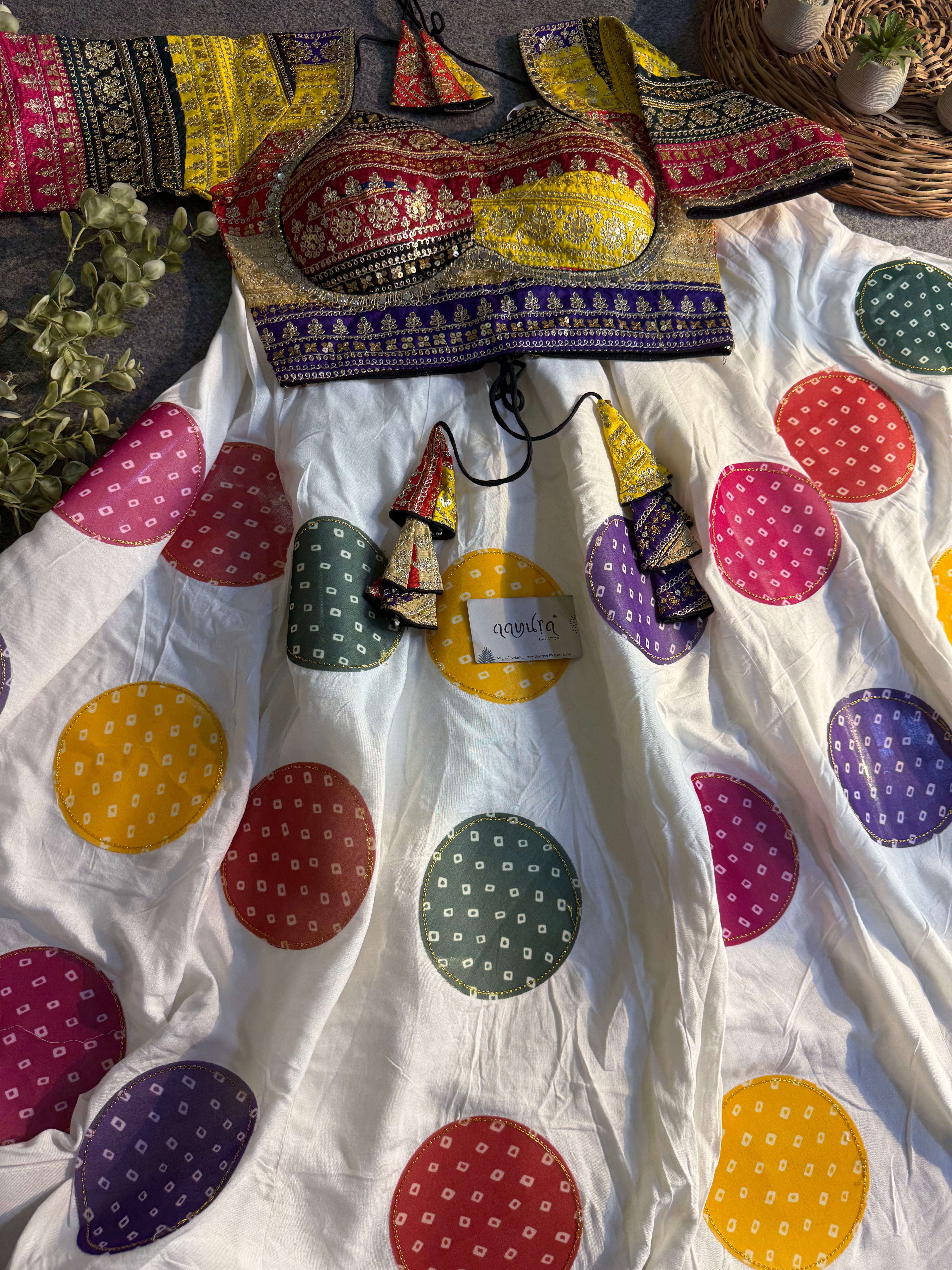 Navrang Gamthi Celebration Lehenga