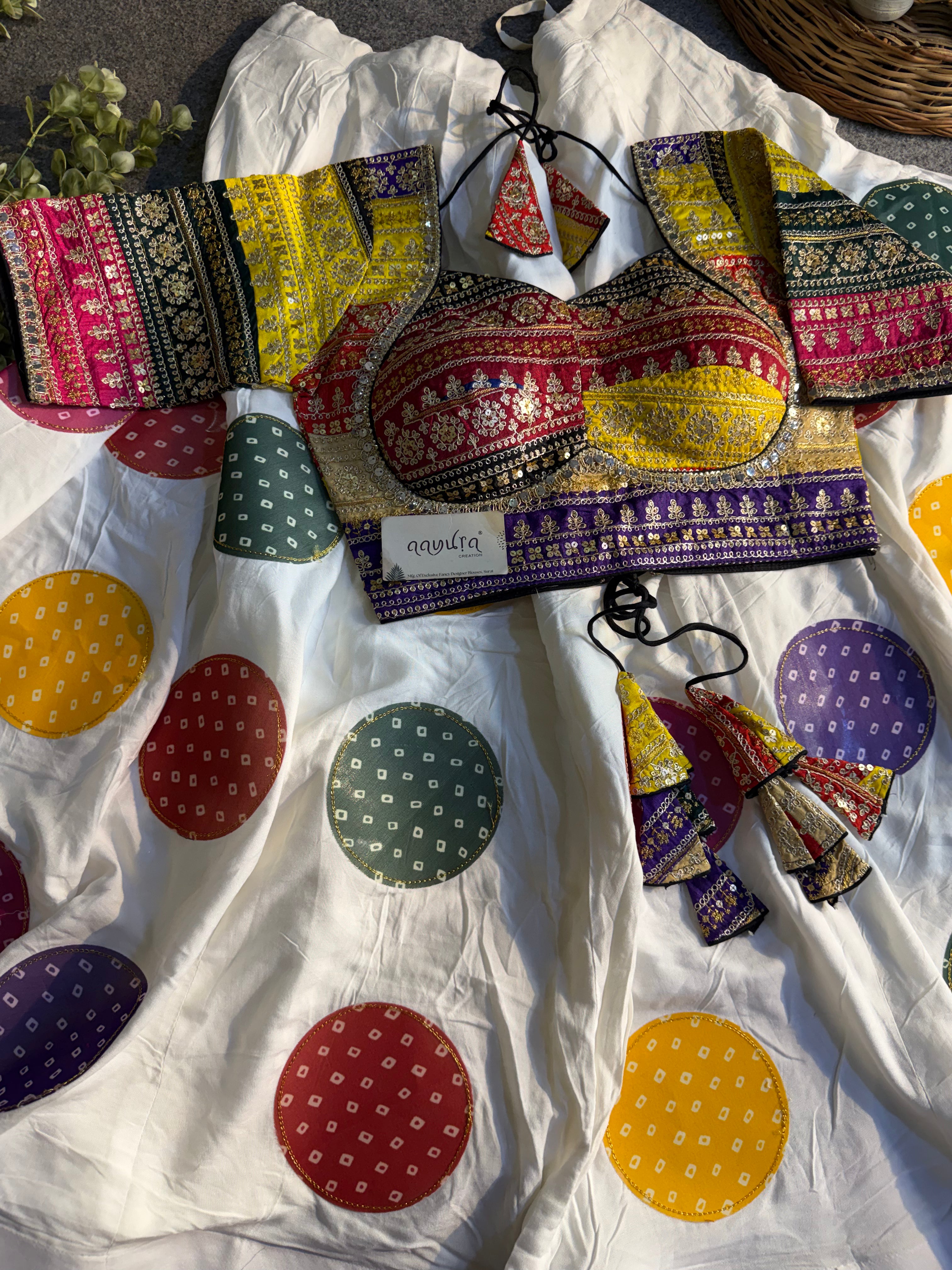 Navrang Gamthi Celebration Lehenga