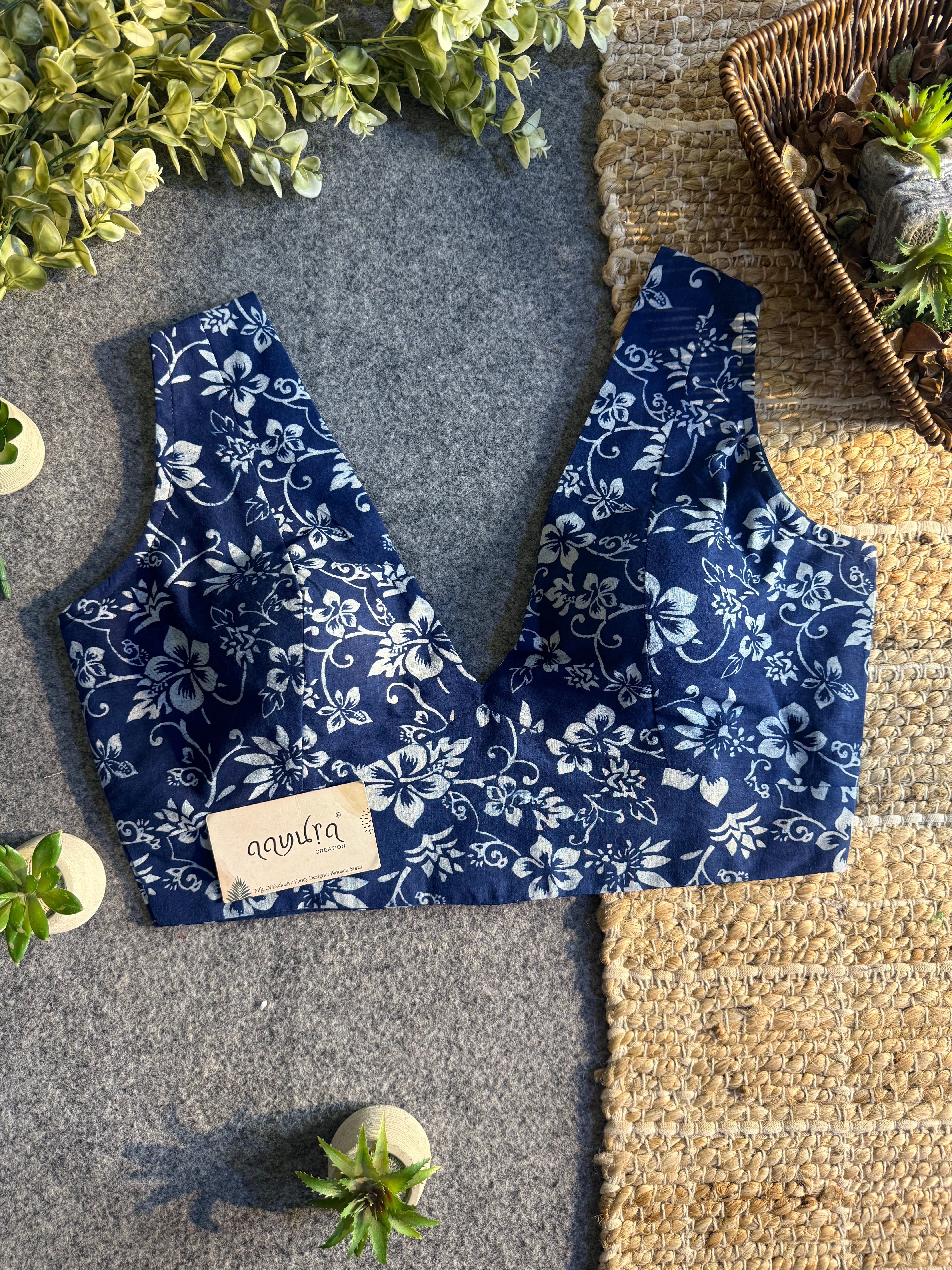 Ajrakh V neck
