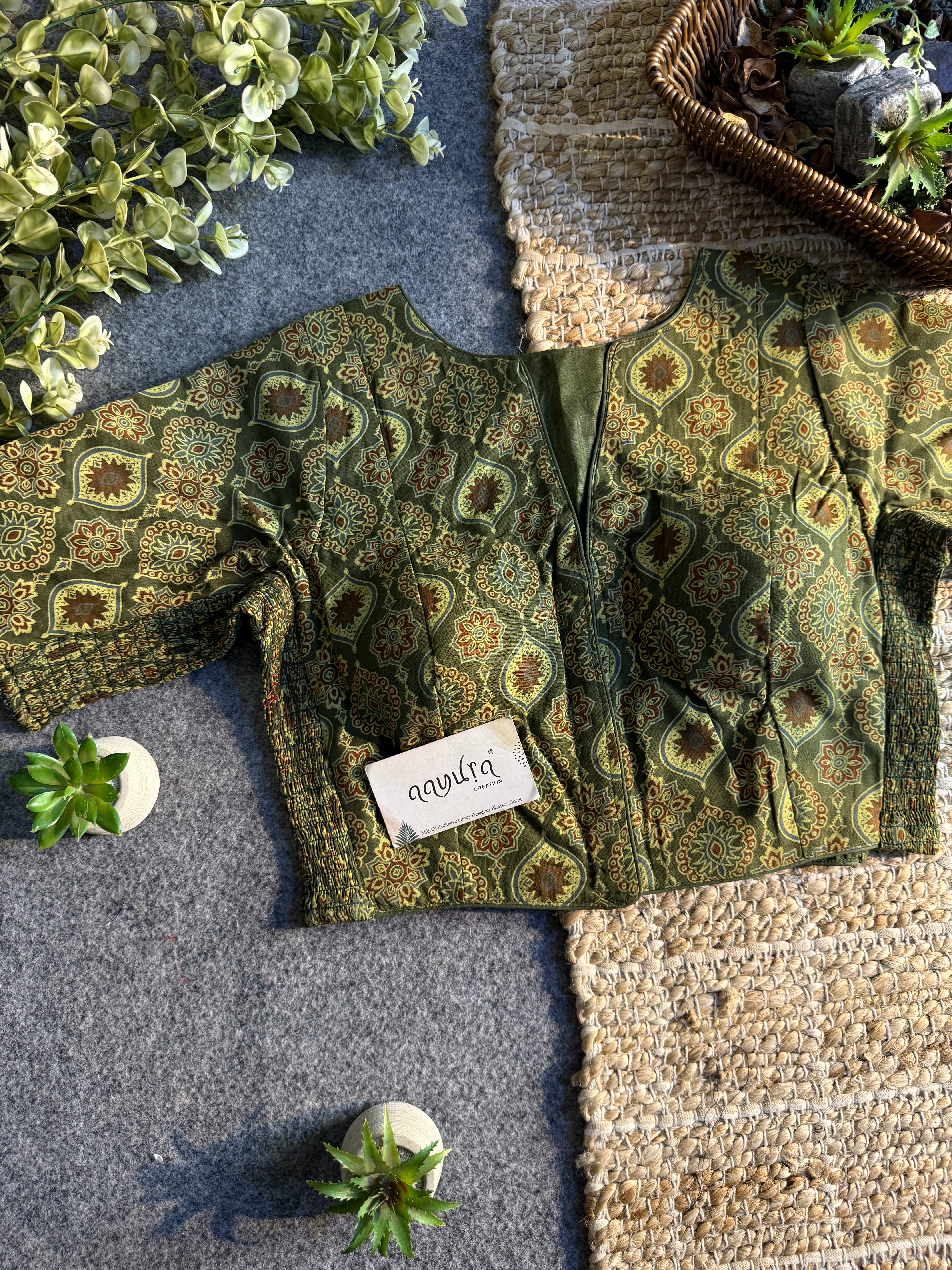 Comfort Fit Cotton Ajrakh Print Blouse 2