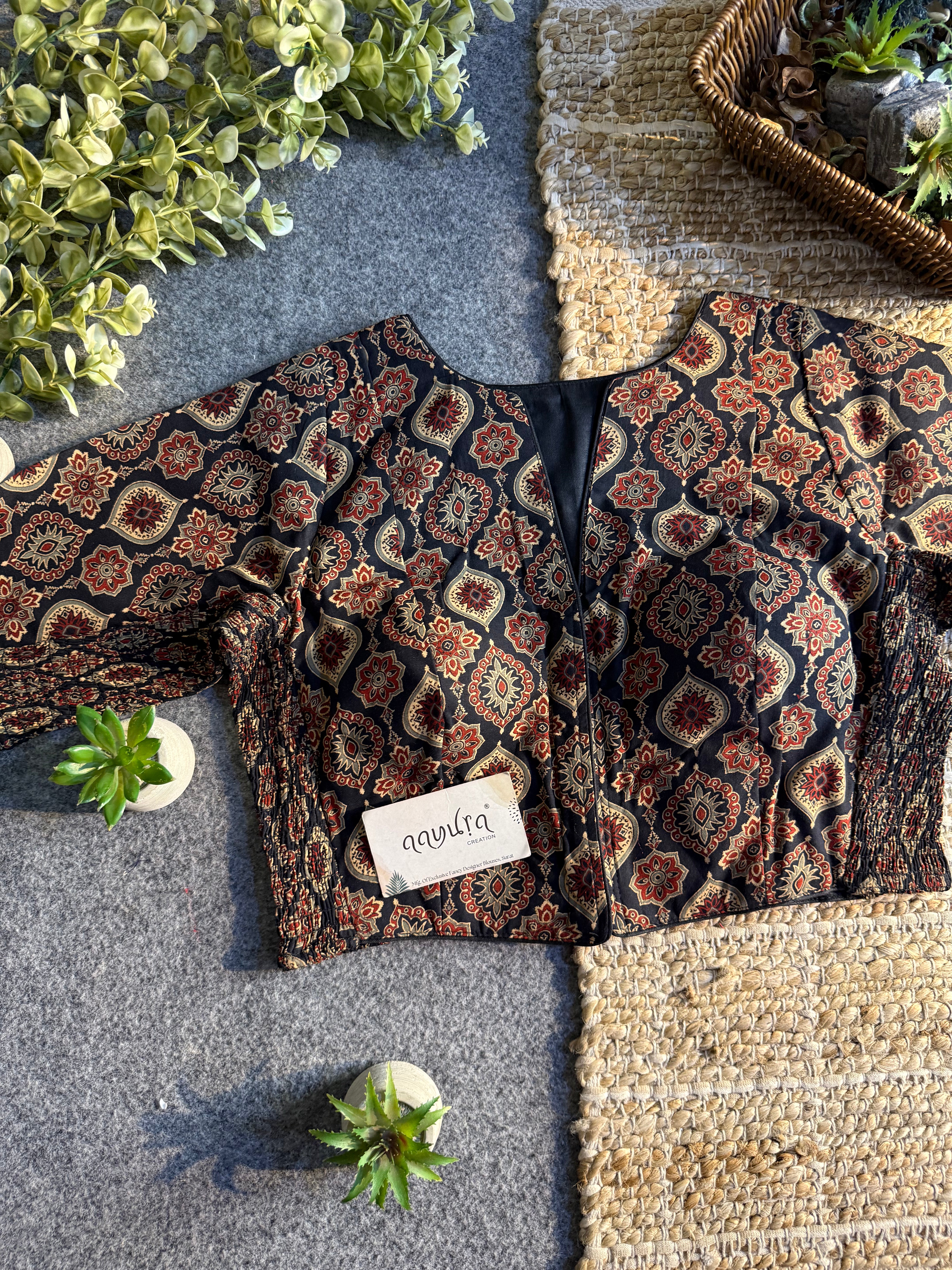 Comfort Fit Cotton Ajrakh Print Blouse 2