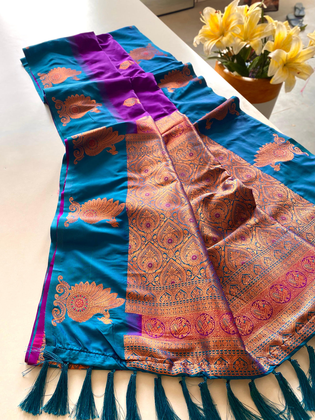 Sharada Dual Tone Silk Saree
