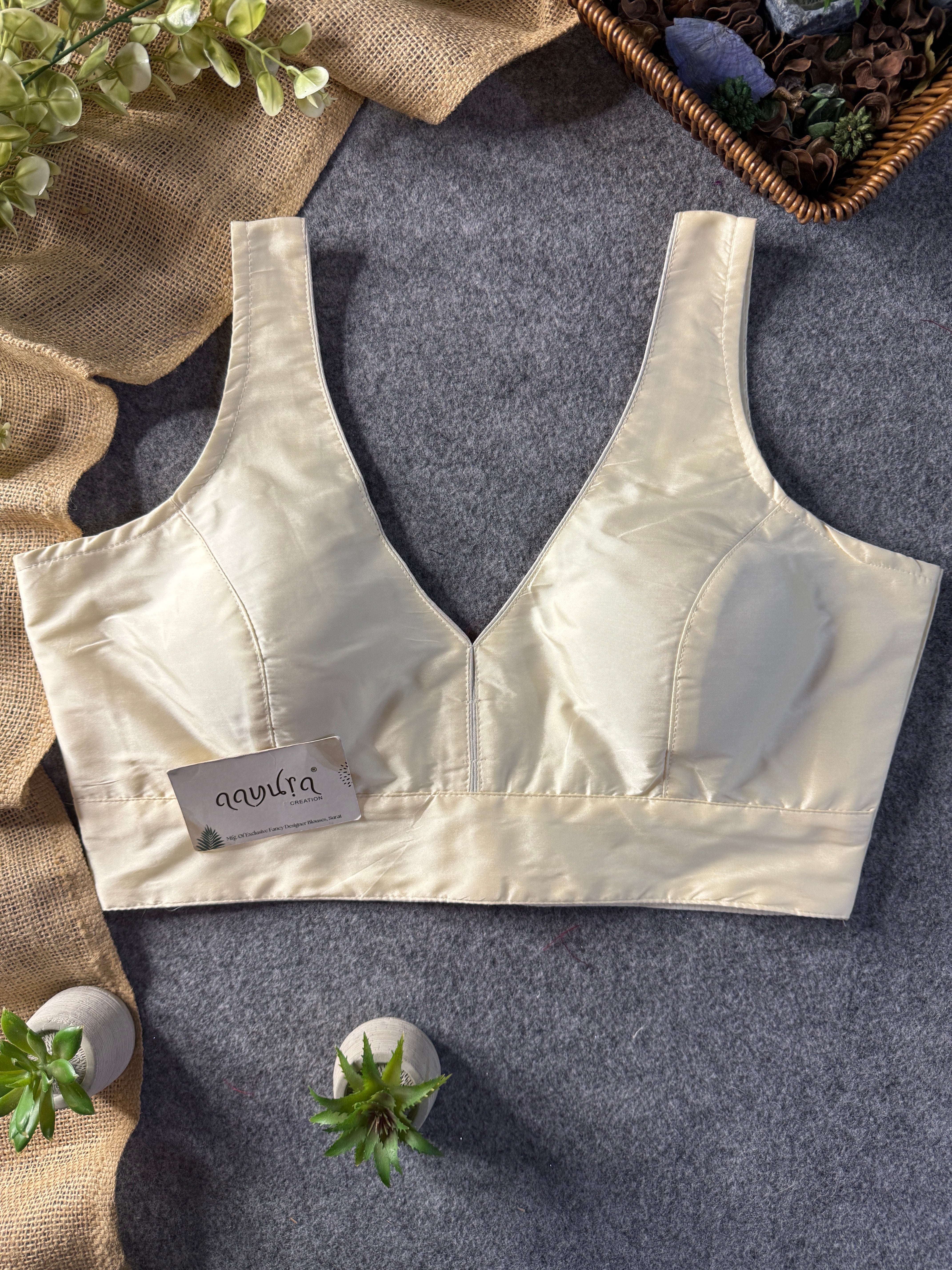 BOLLYWOOD STYLE-CREAM