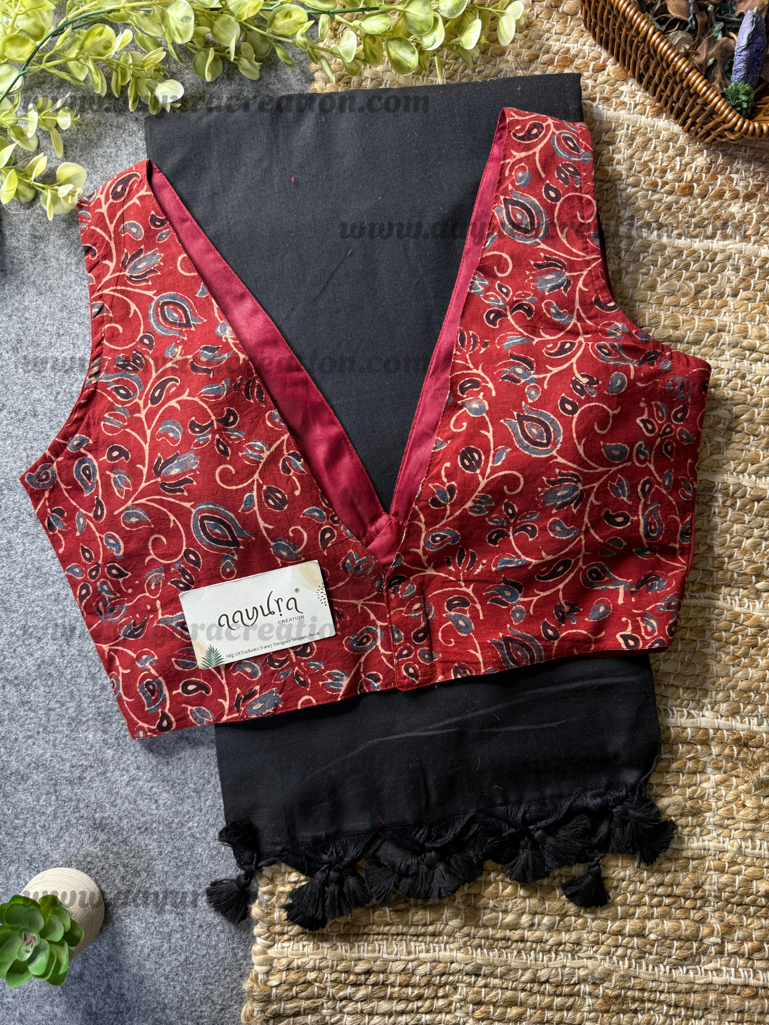 Ajrakh Vibe – Khadi Grace Combo