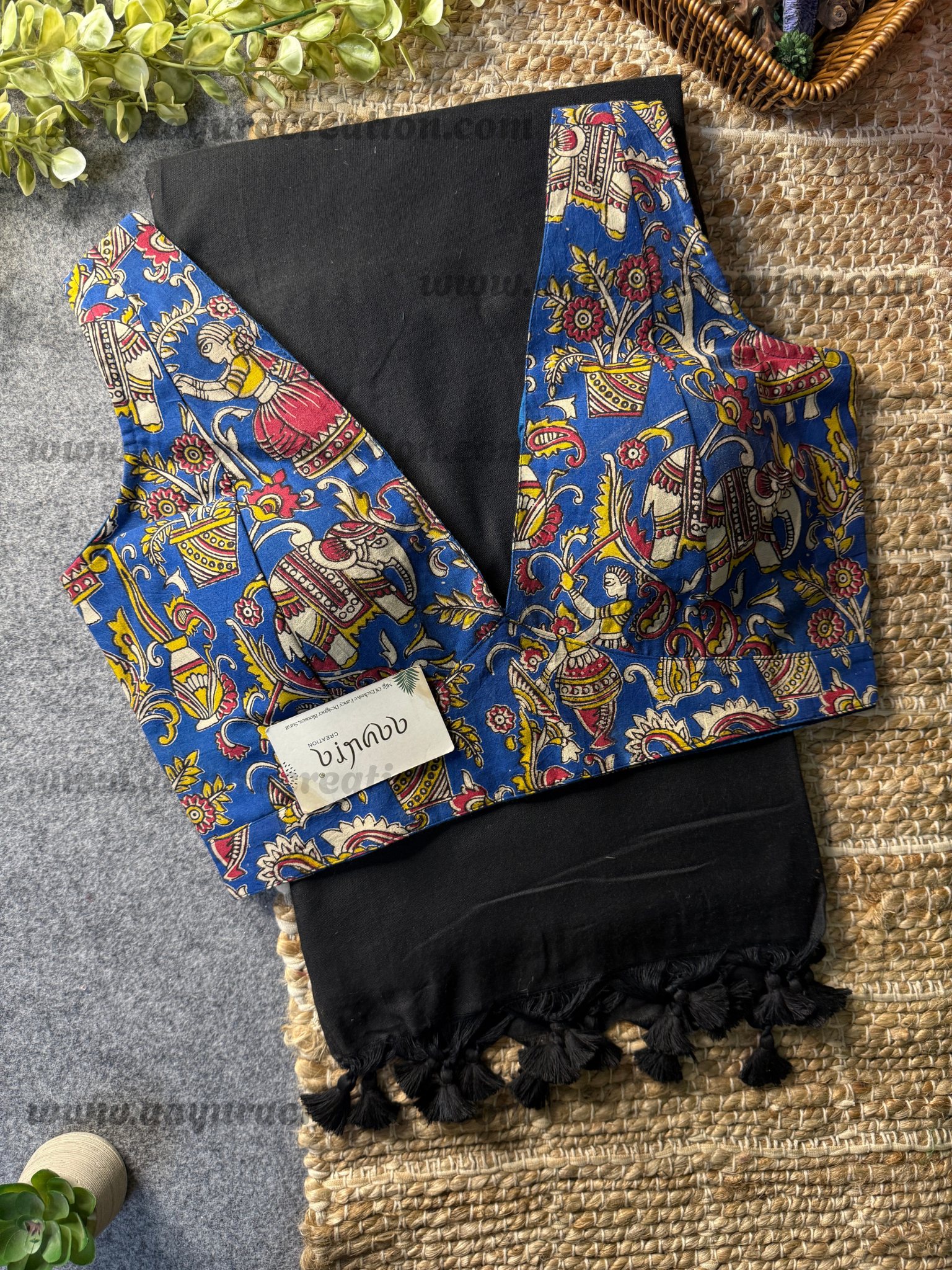 Ajrakh Vibe – Khadi Grace Combo