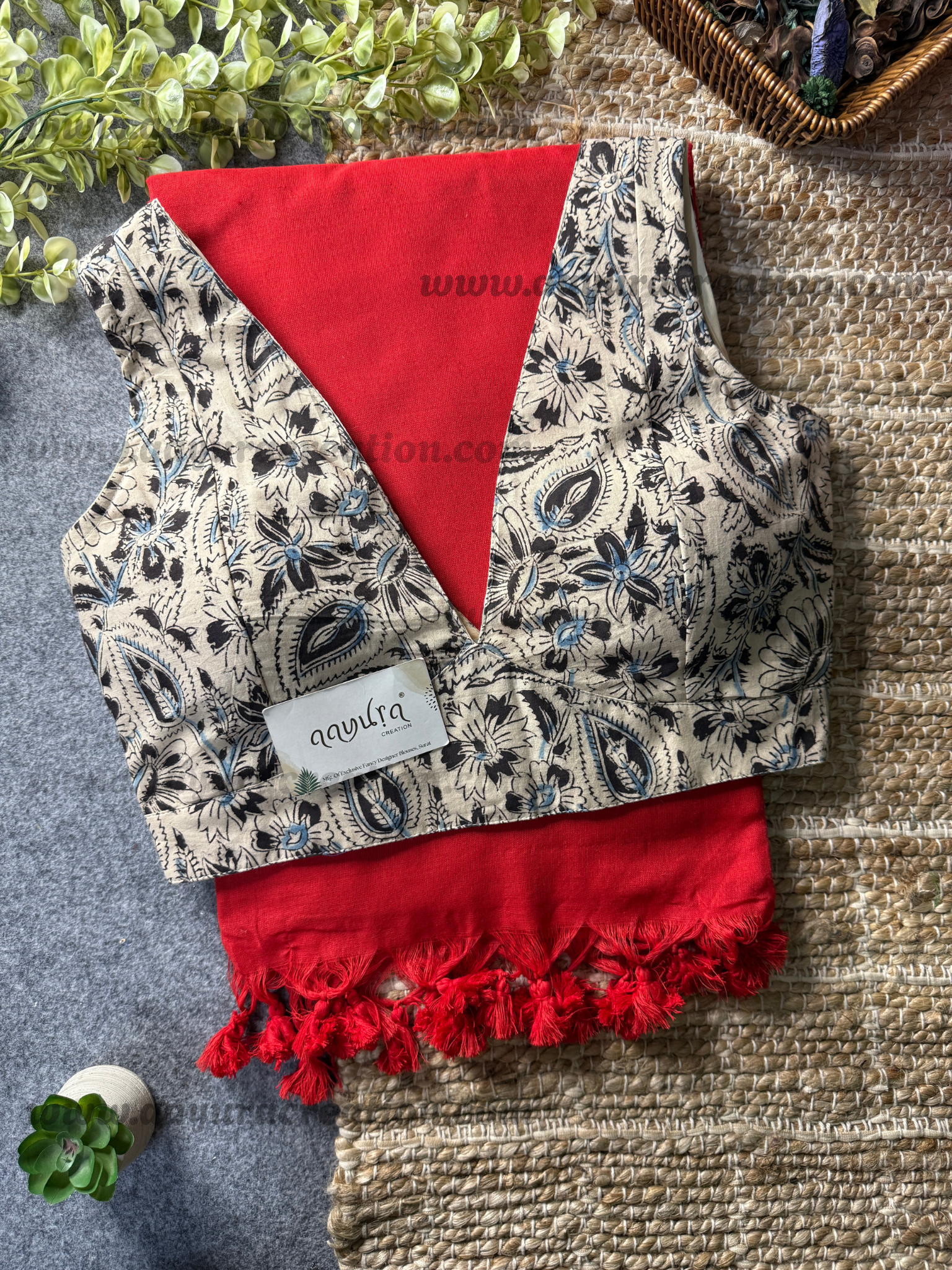 Ajrakh Vibe – Khadi Grace Combo