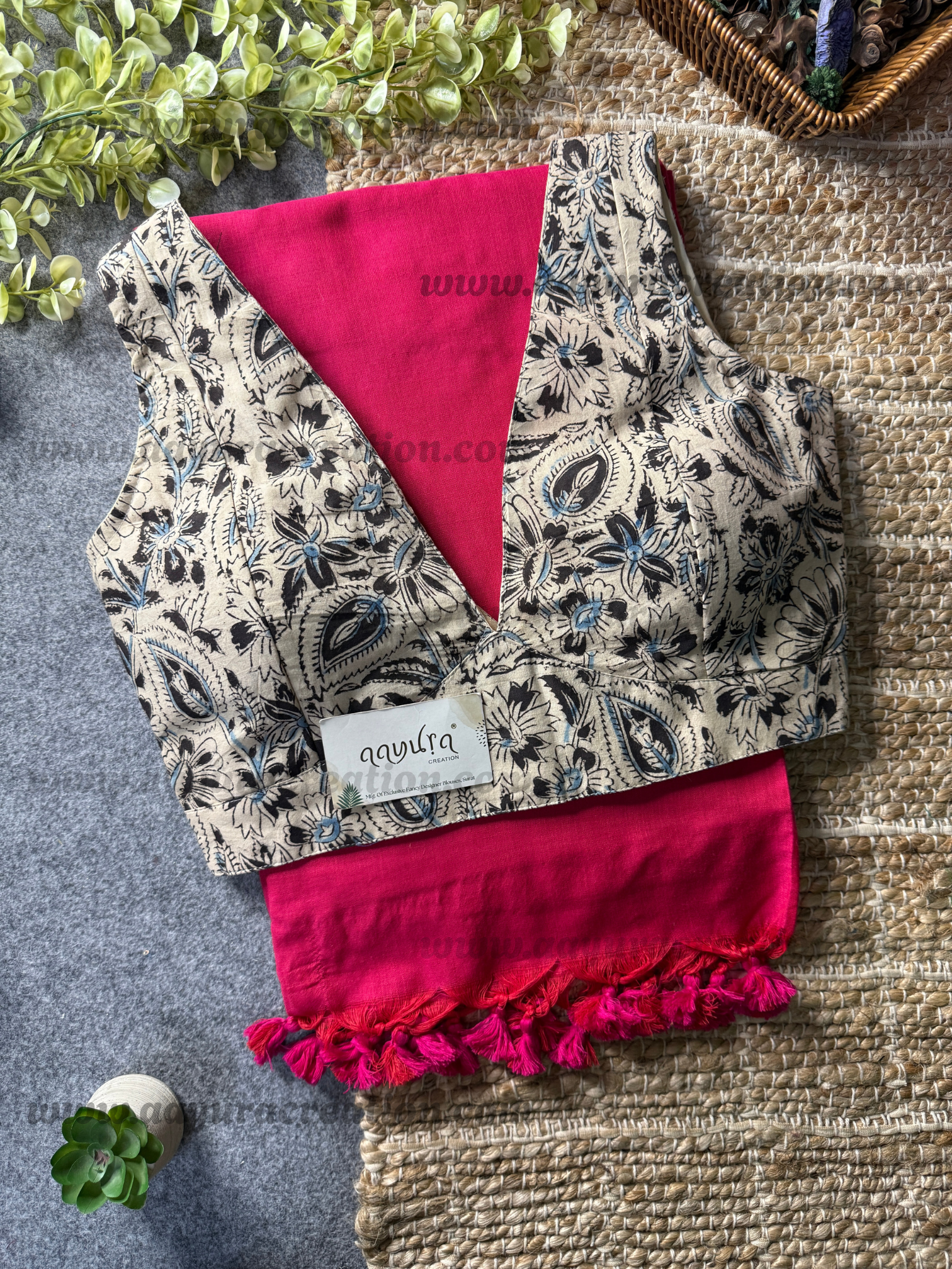 Ajrakh Vibe – Khadi Grace Combo