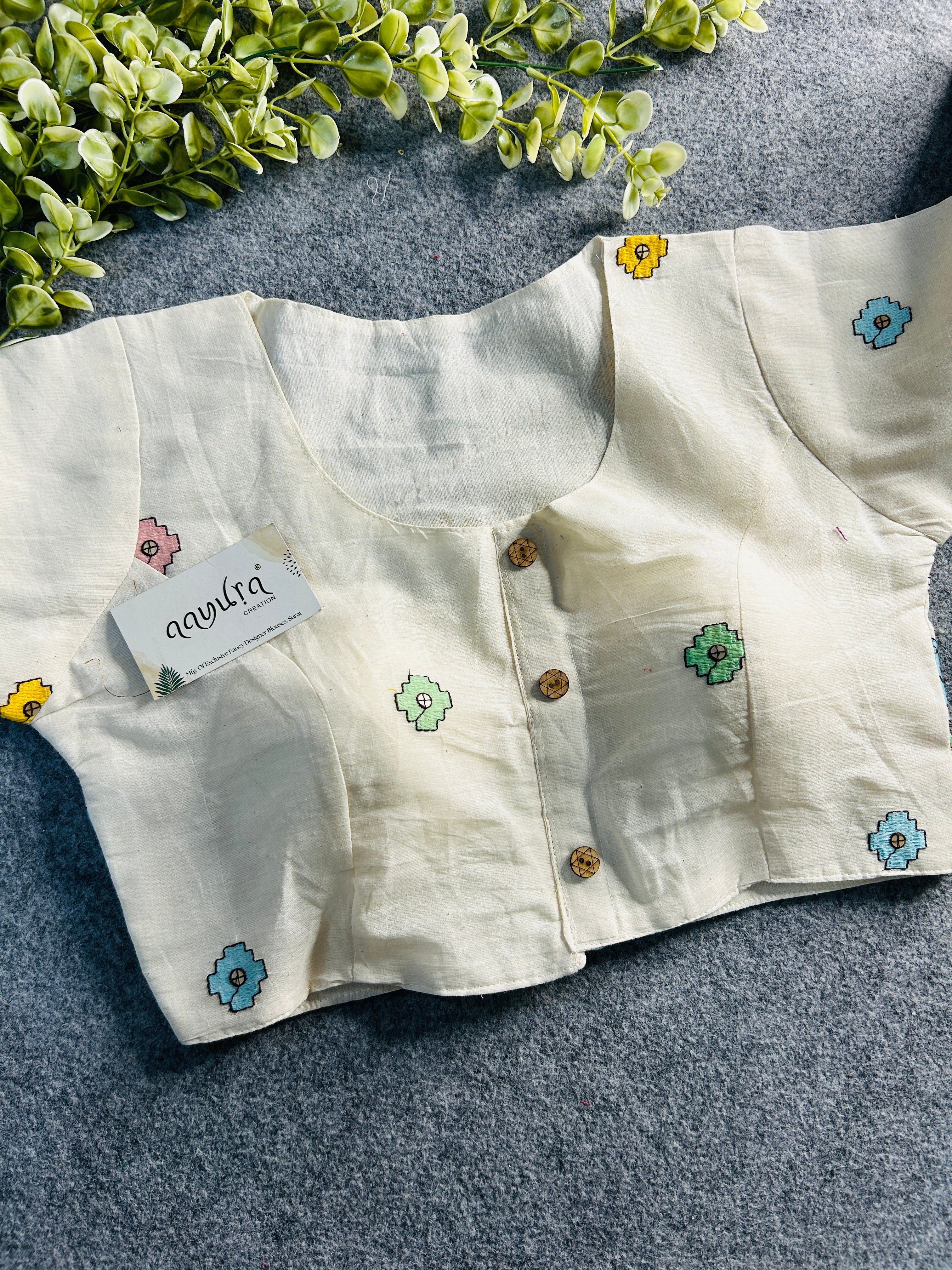 Saanvi-Khadi Boatneck