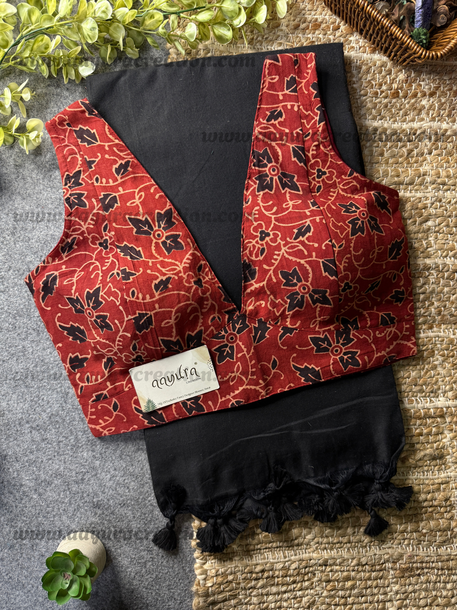 Ajrakh Vibe – Khadi Grace Combo
