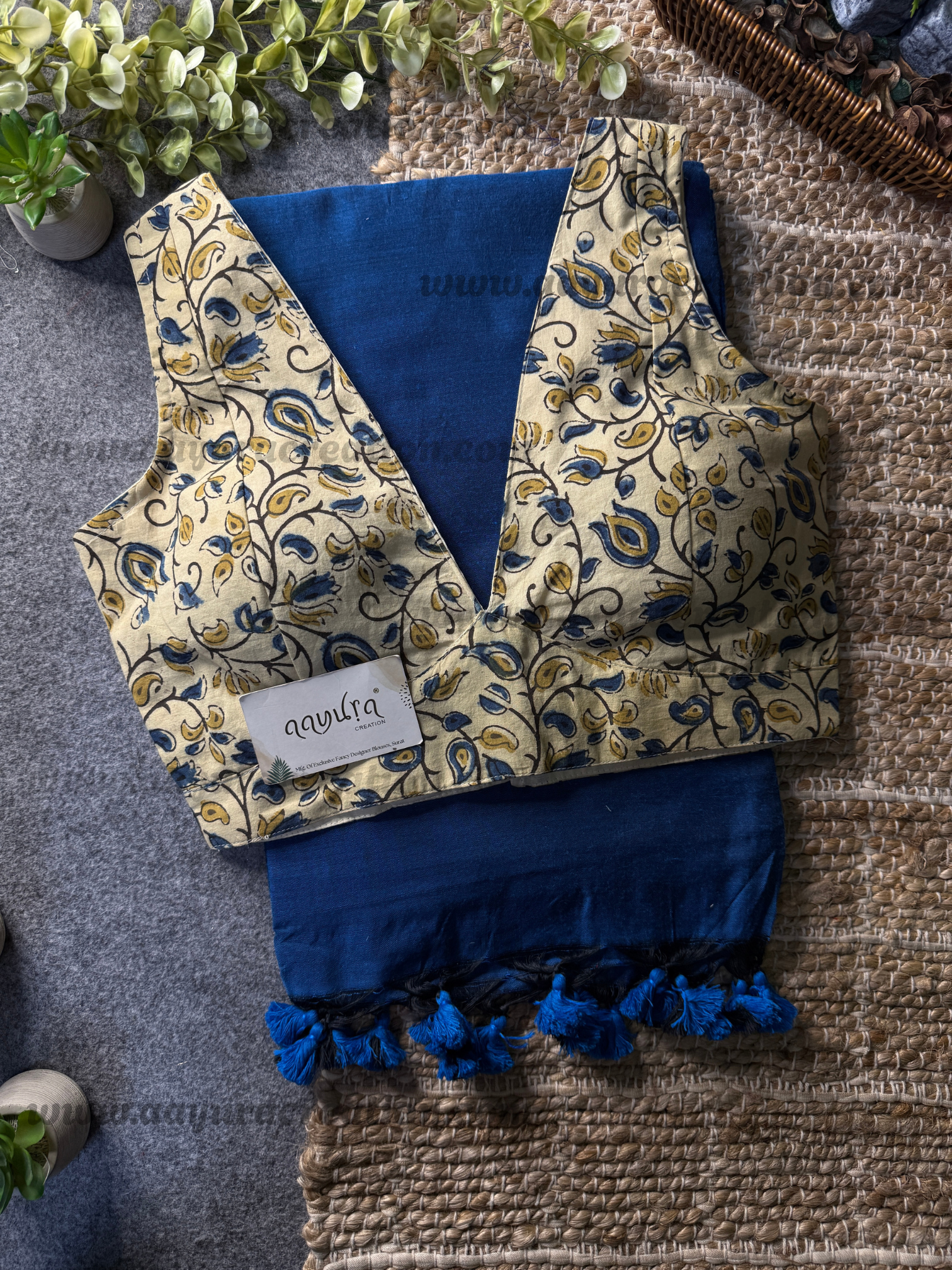 Ajrakh Vibe – Khadi Grace Combo