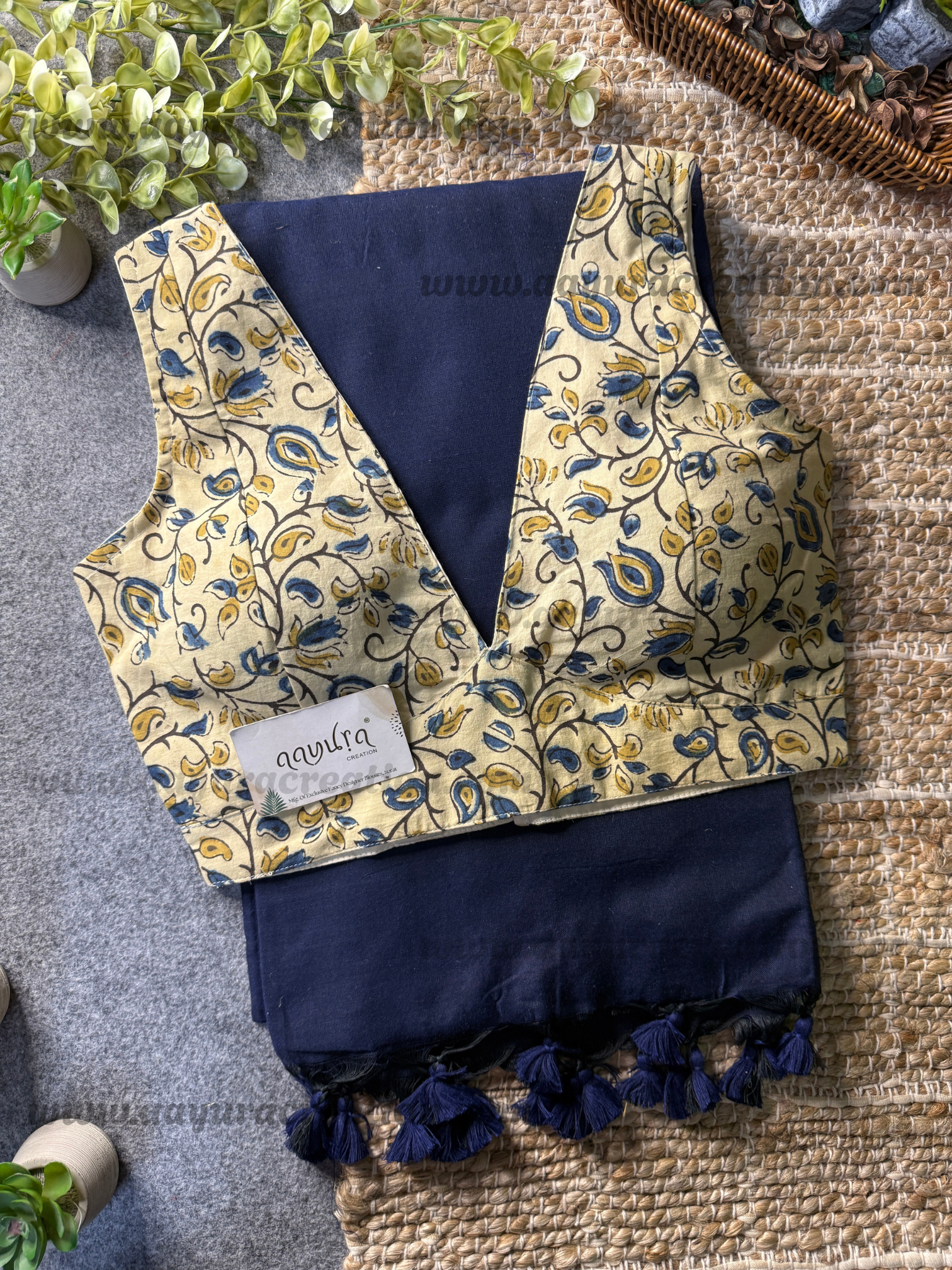 Ajrakh Vibe – Khadi Grace Combo