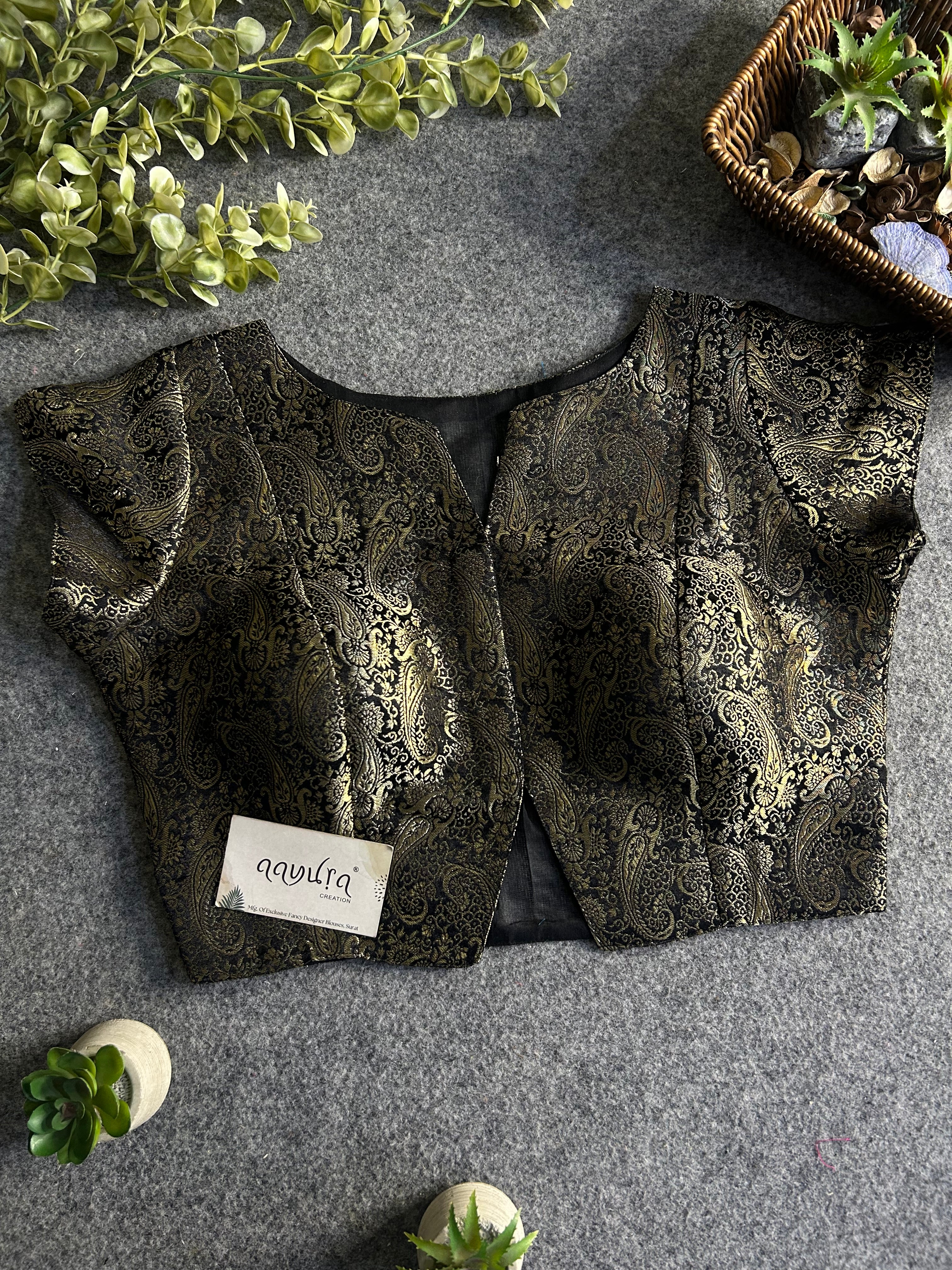 Vanshika Front Open Blouse