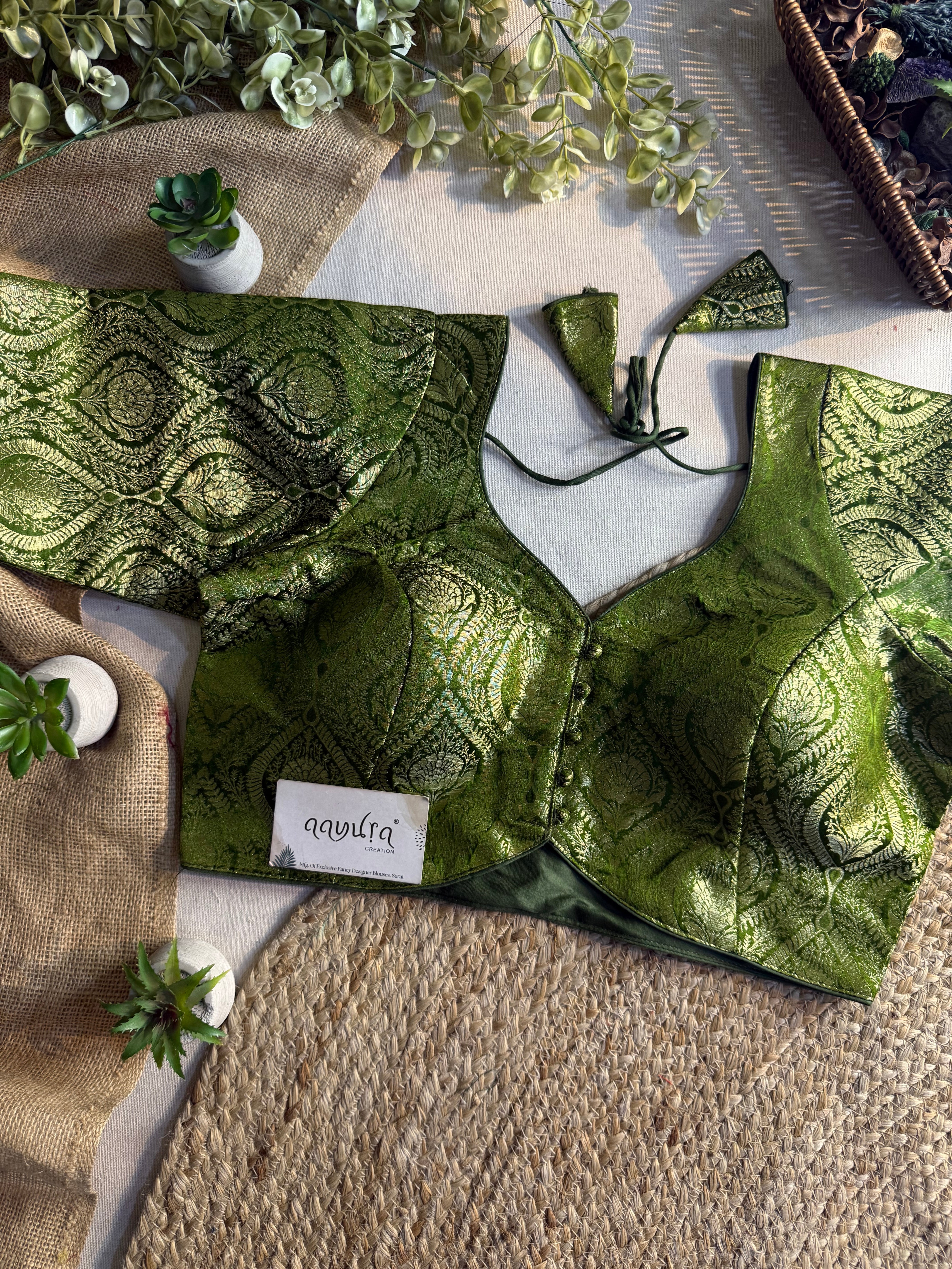 Zeenat Heritage Banarasi Blouse