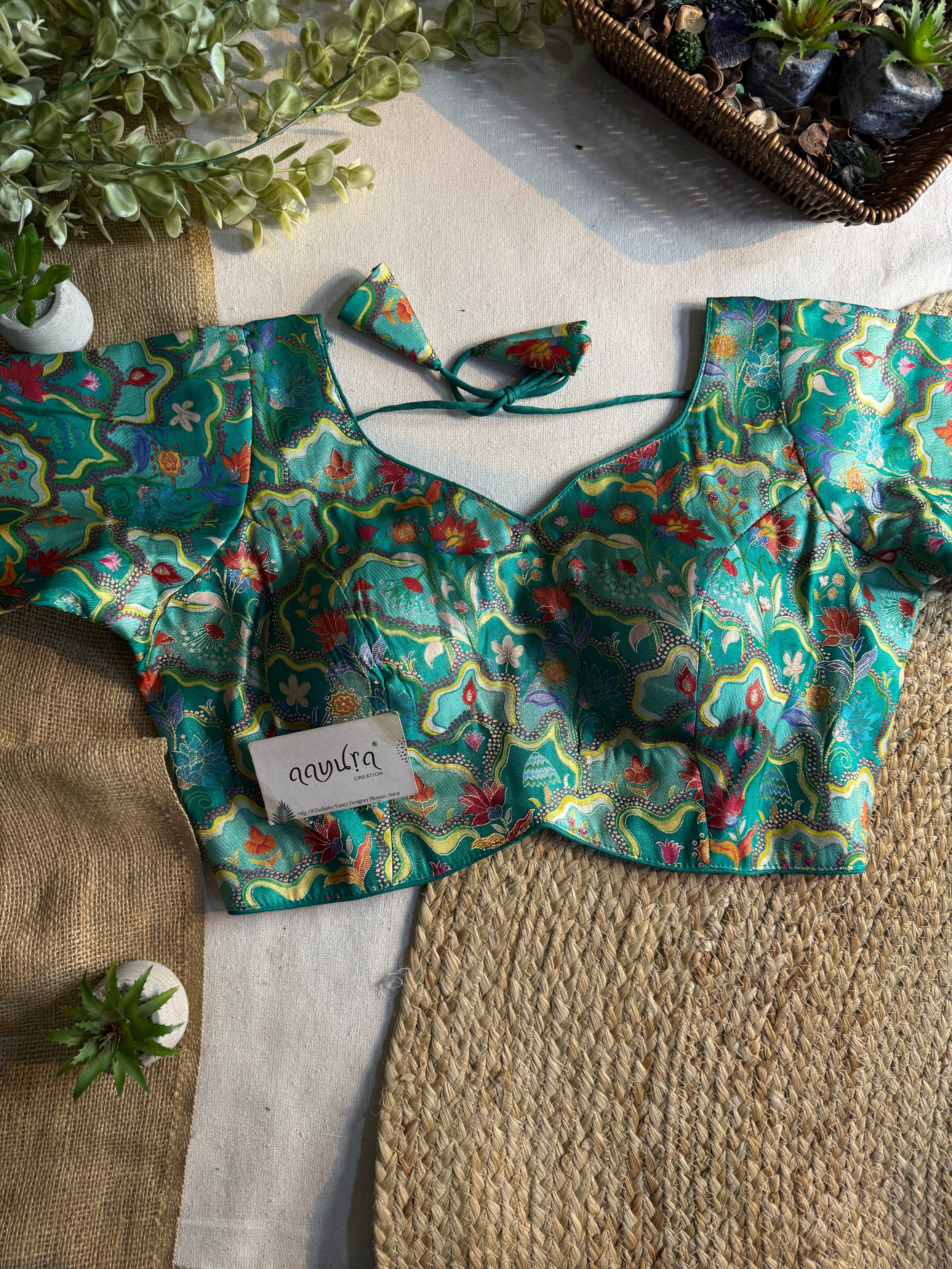 Vintage Noor Blouse