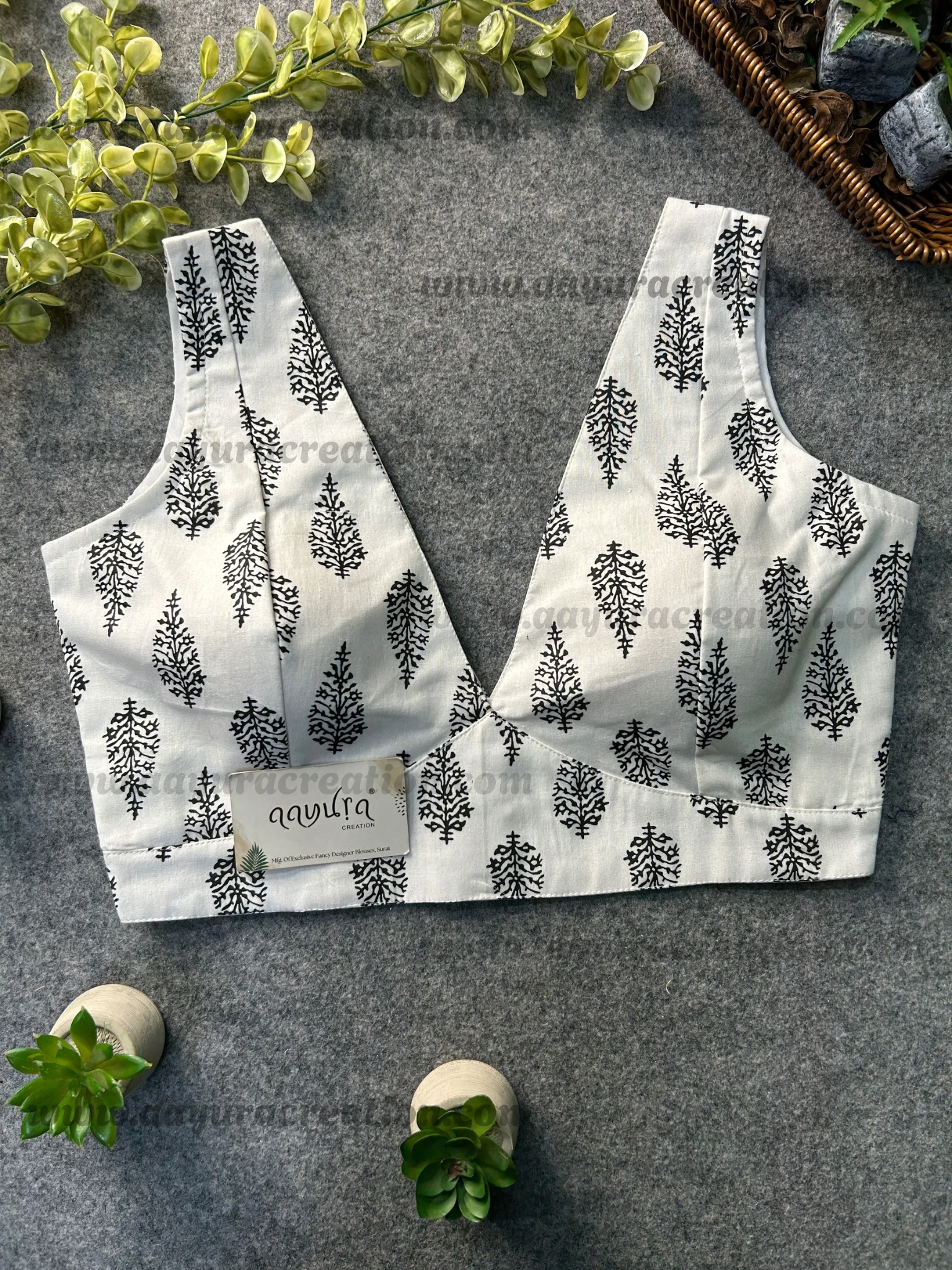 V Neck Cotton