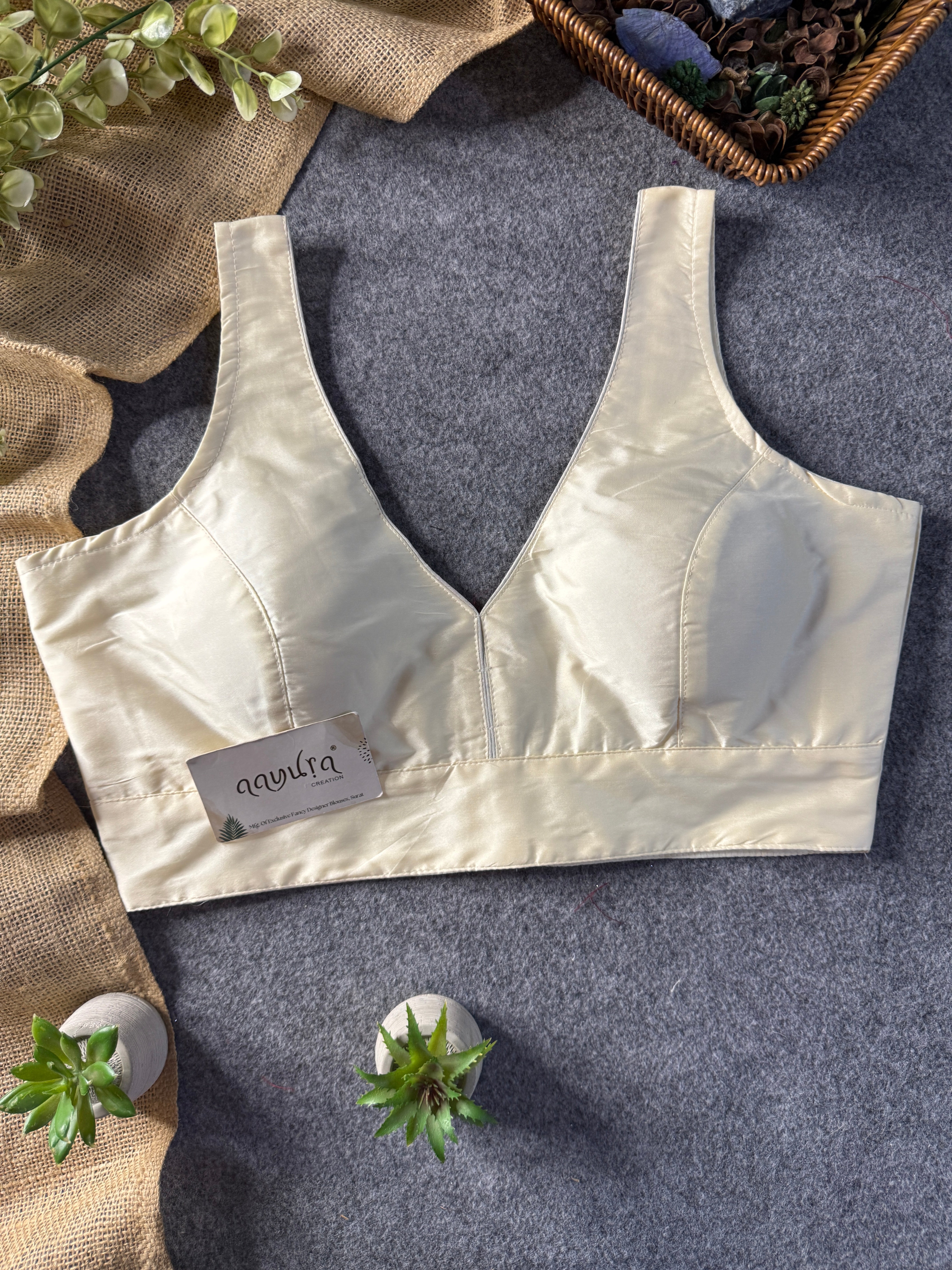 BOLLYWOOD STYLE-CREAM