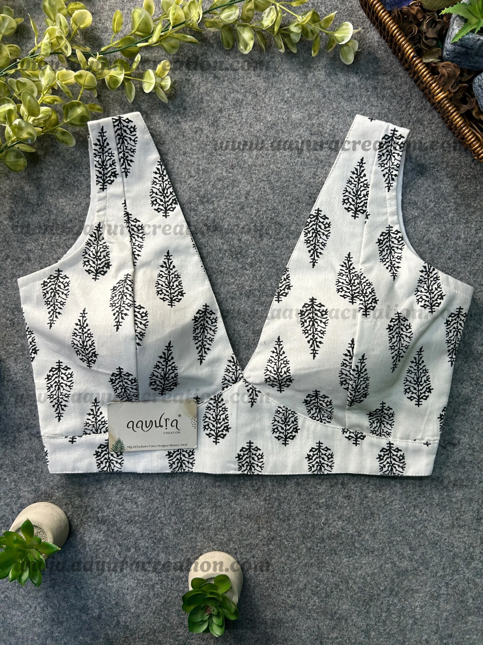 V Neck Cotton