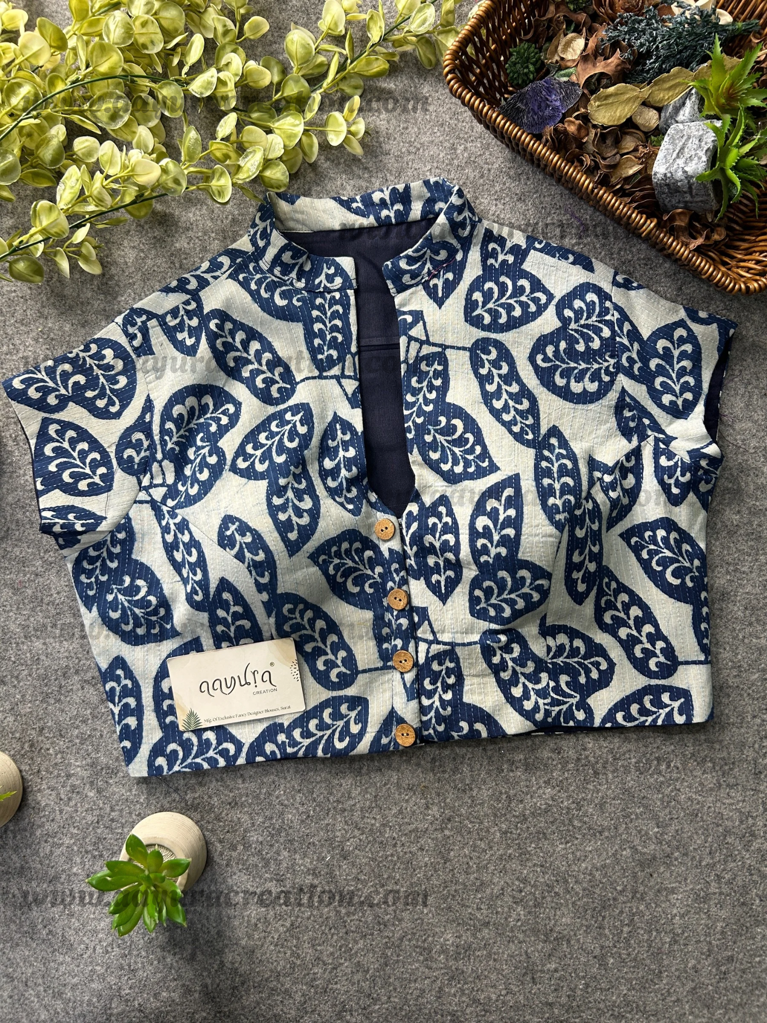 Ajrakh Highneck