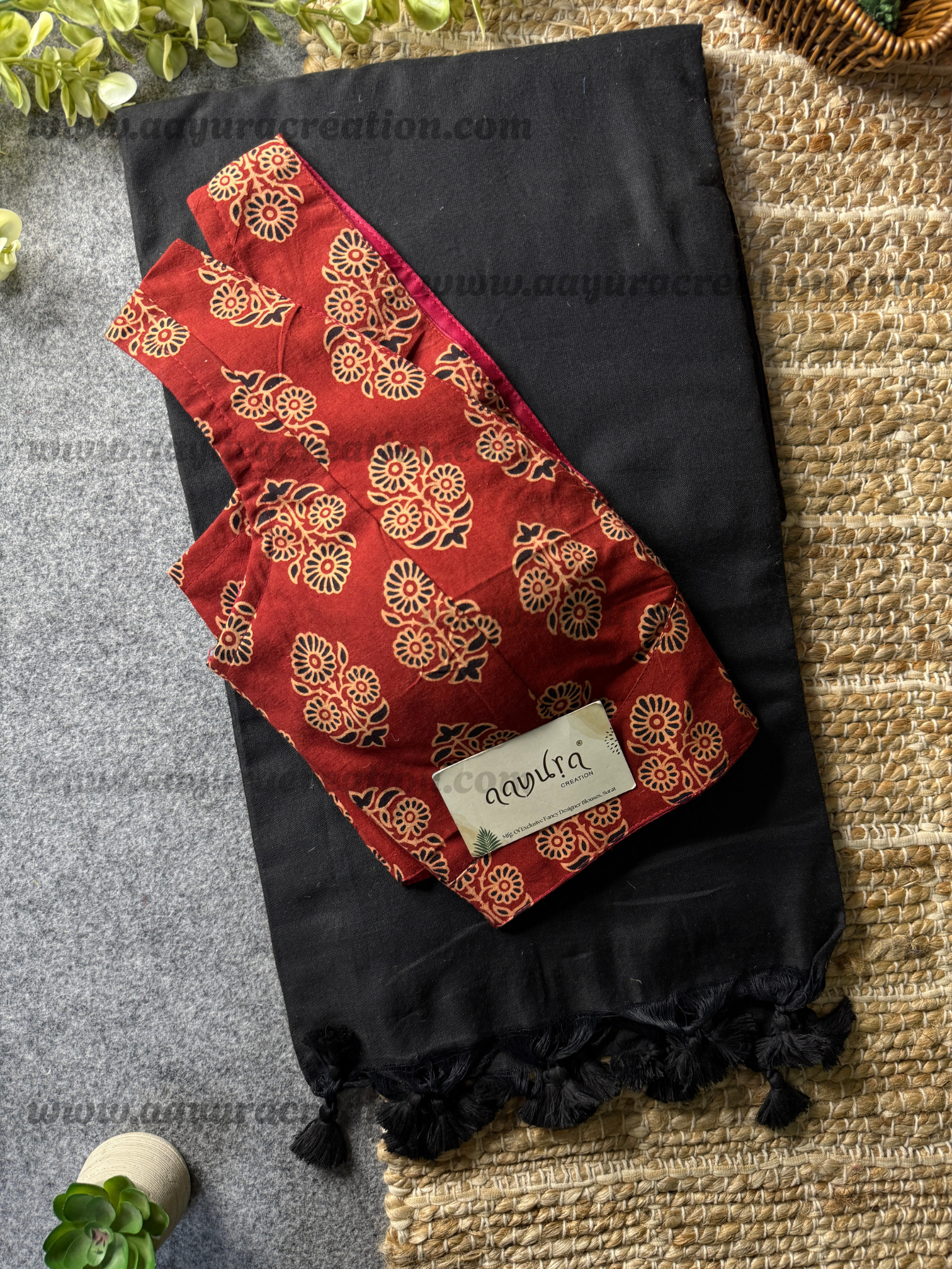 Ajrakh Vibe – Khadi Grace Combo