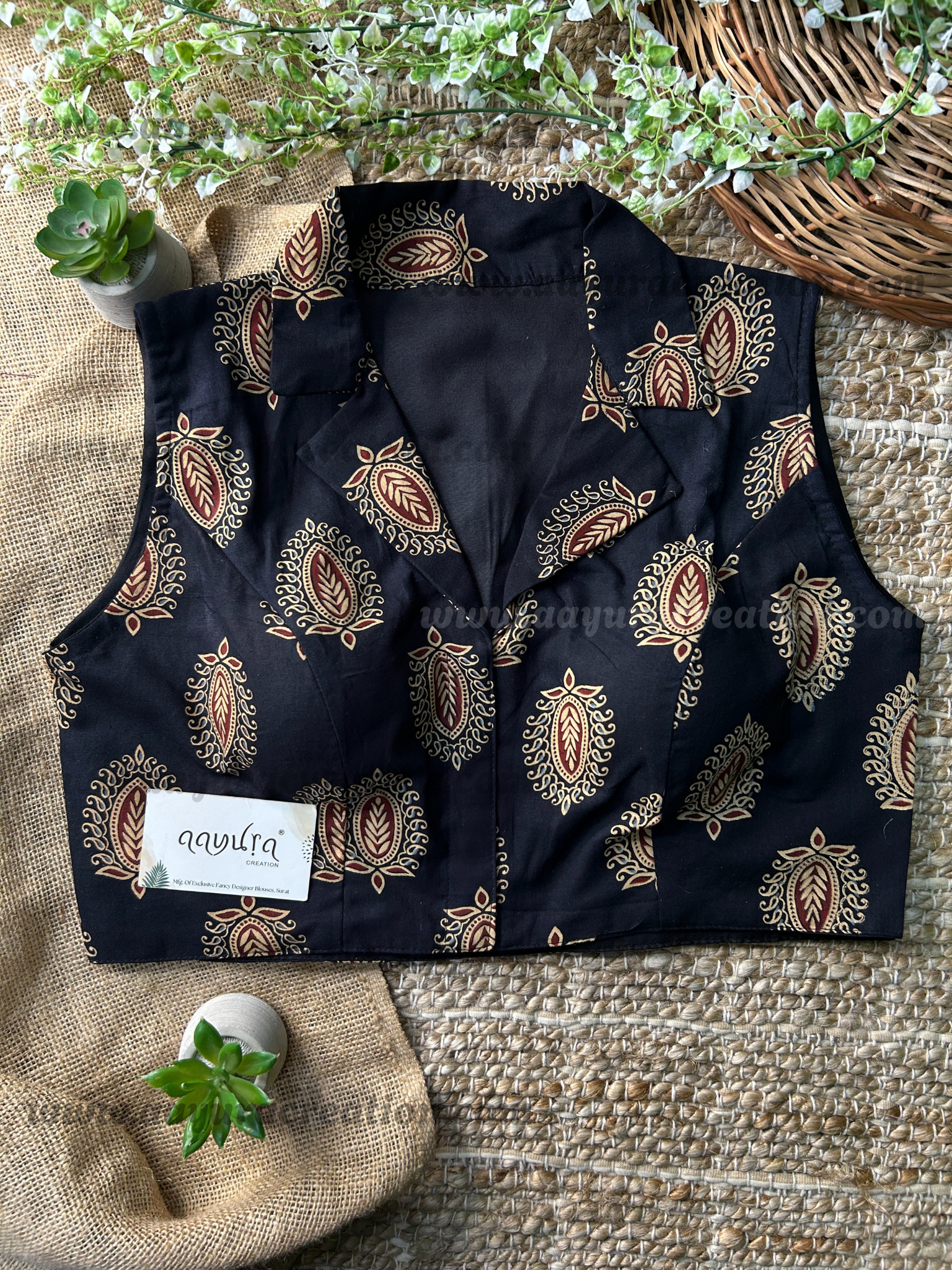 Cotton Coller Neck