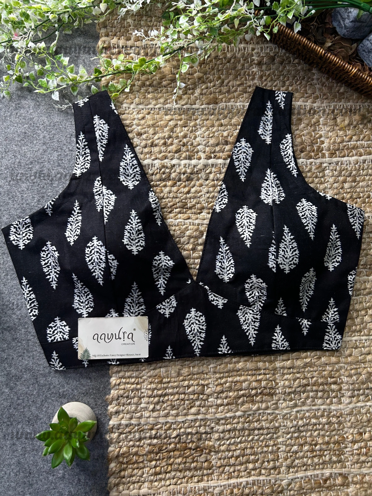 V Neck Cotton