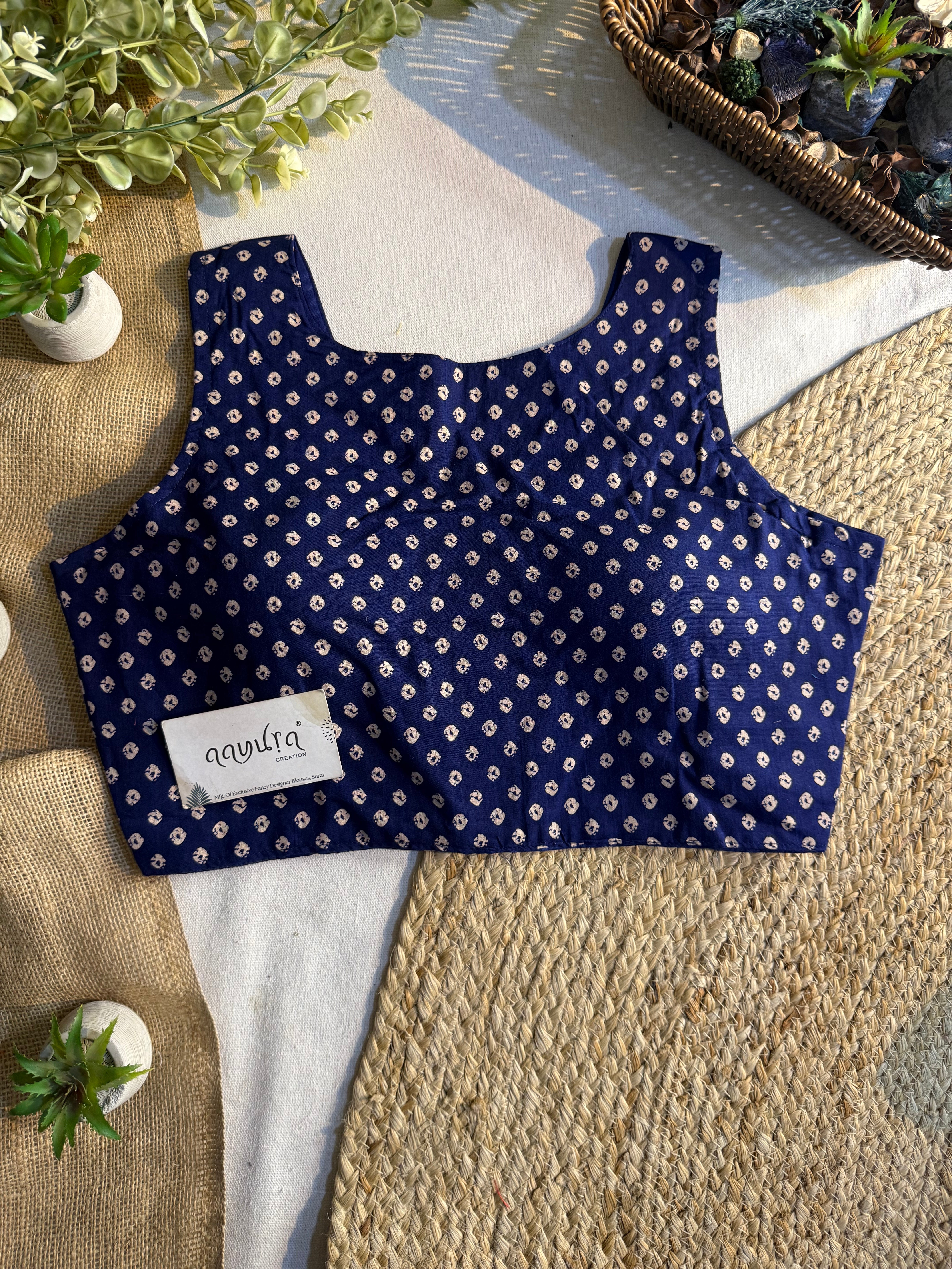 Cotton Collar Neck