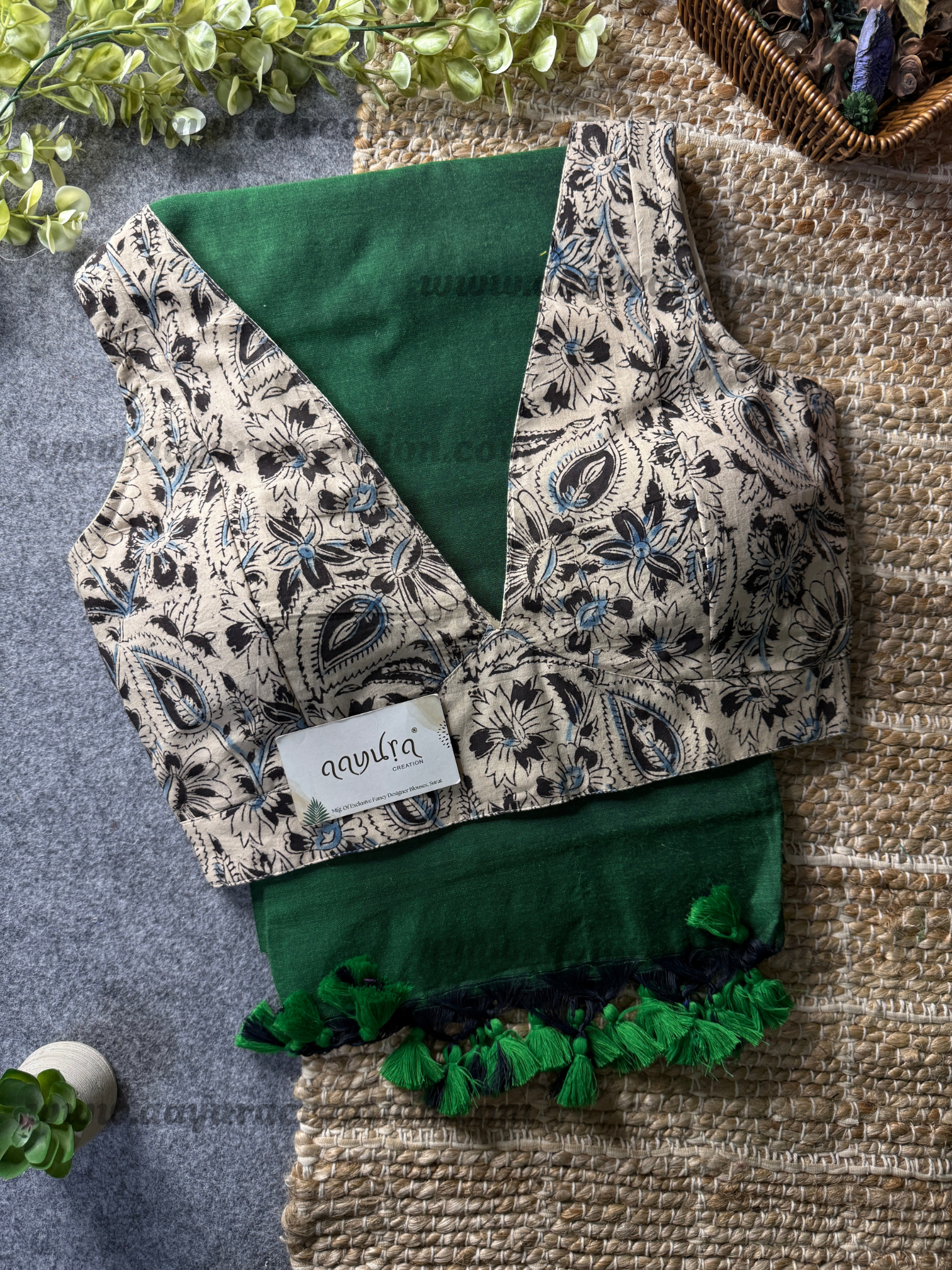 Ajrakh Vibe – Khadi Grace Combo
