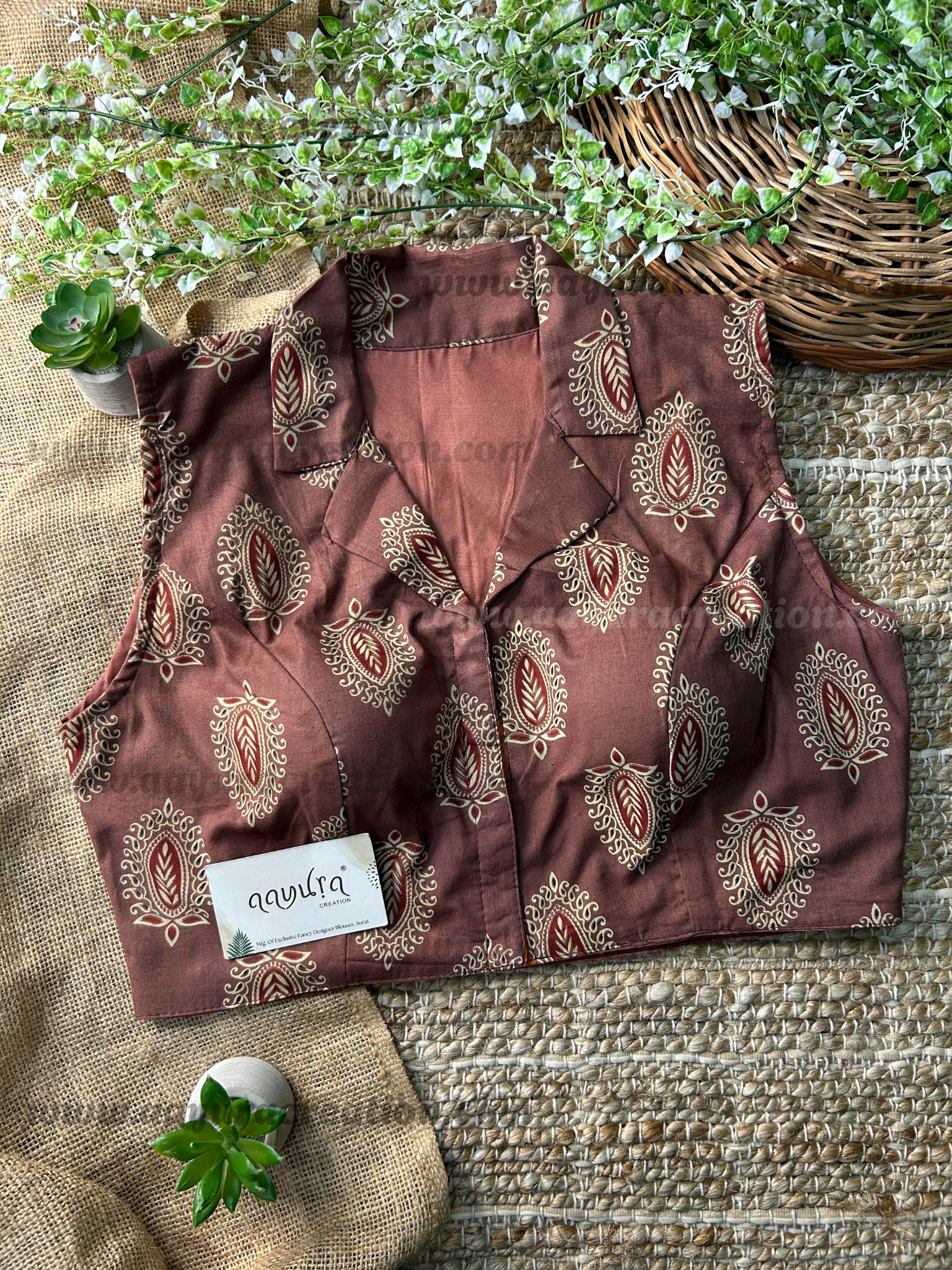 Cotton Coller Neck