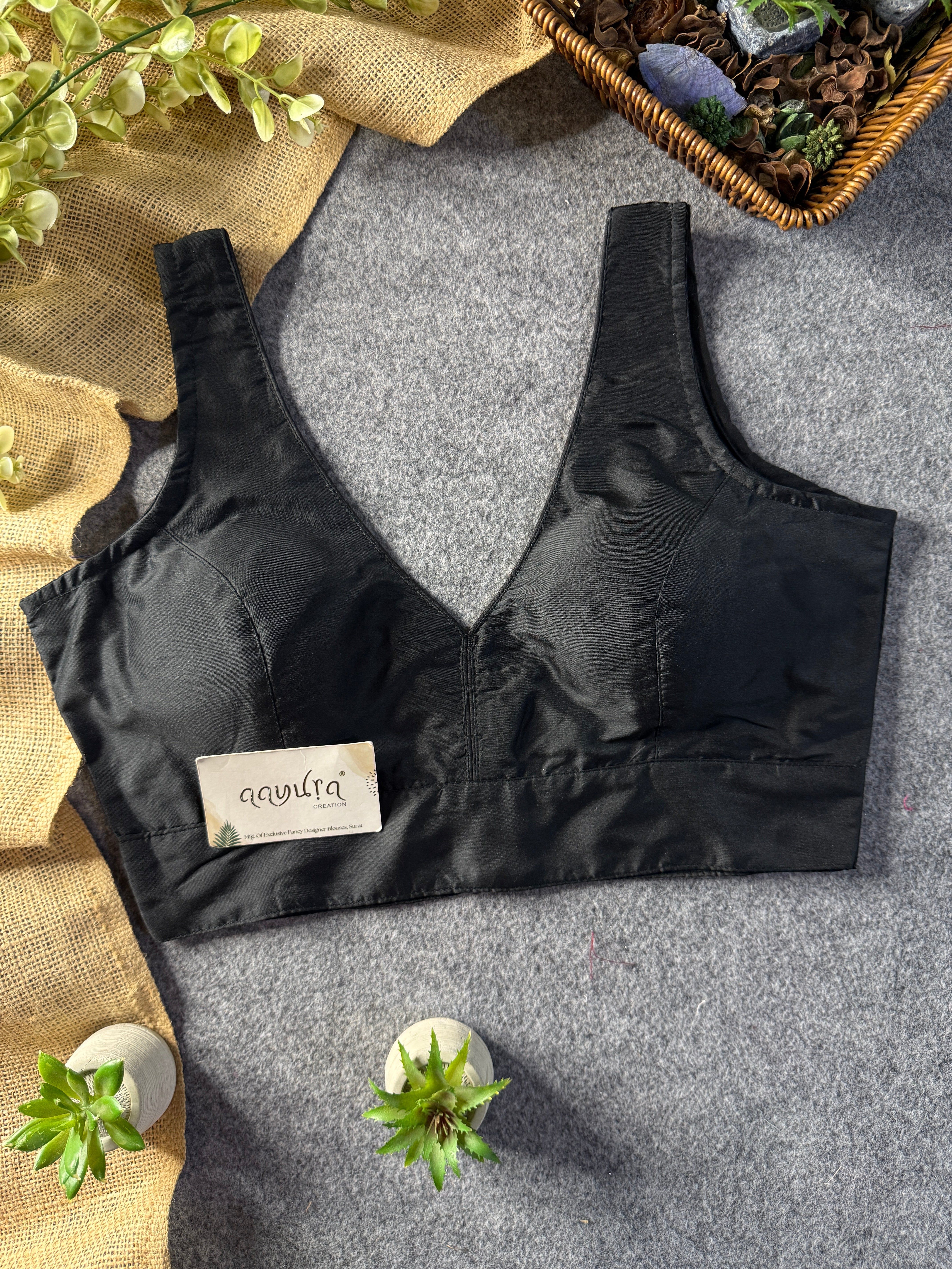 BOLLYWOOD STYLE-BLACK