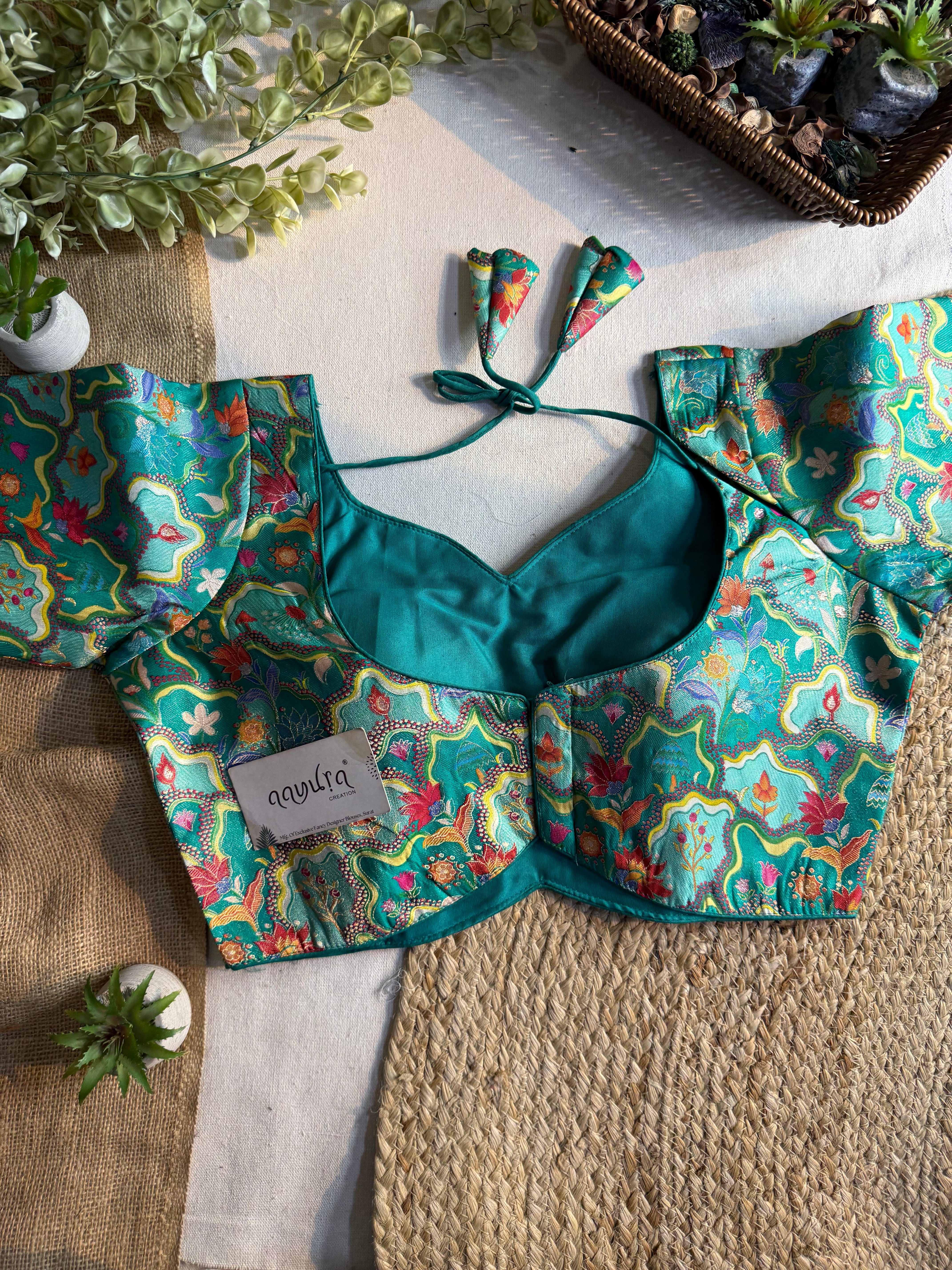 Vintage Noor Blouse