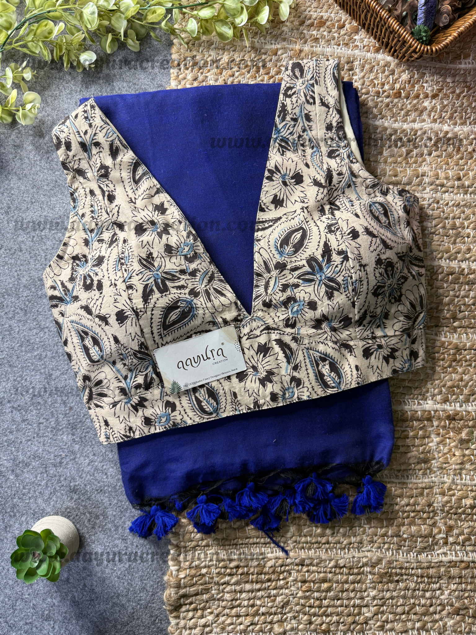 Ajrakh Vibe – Khadi Grace Combo
