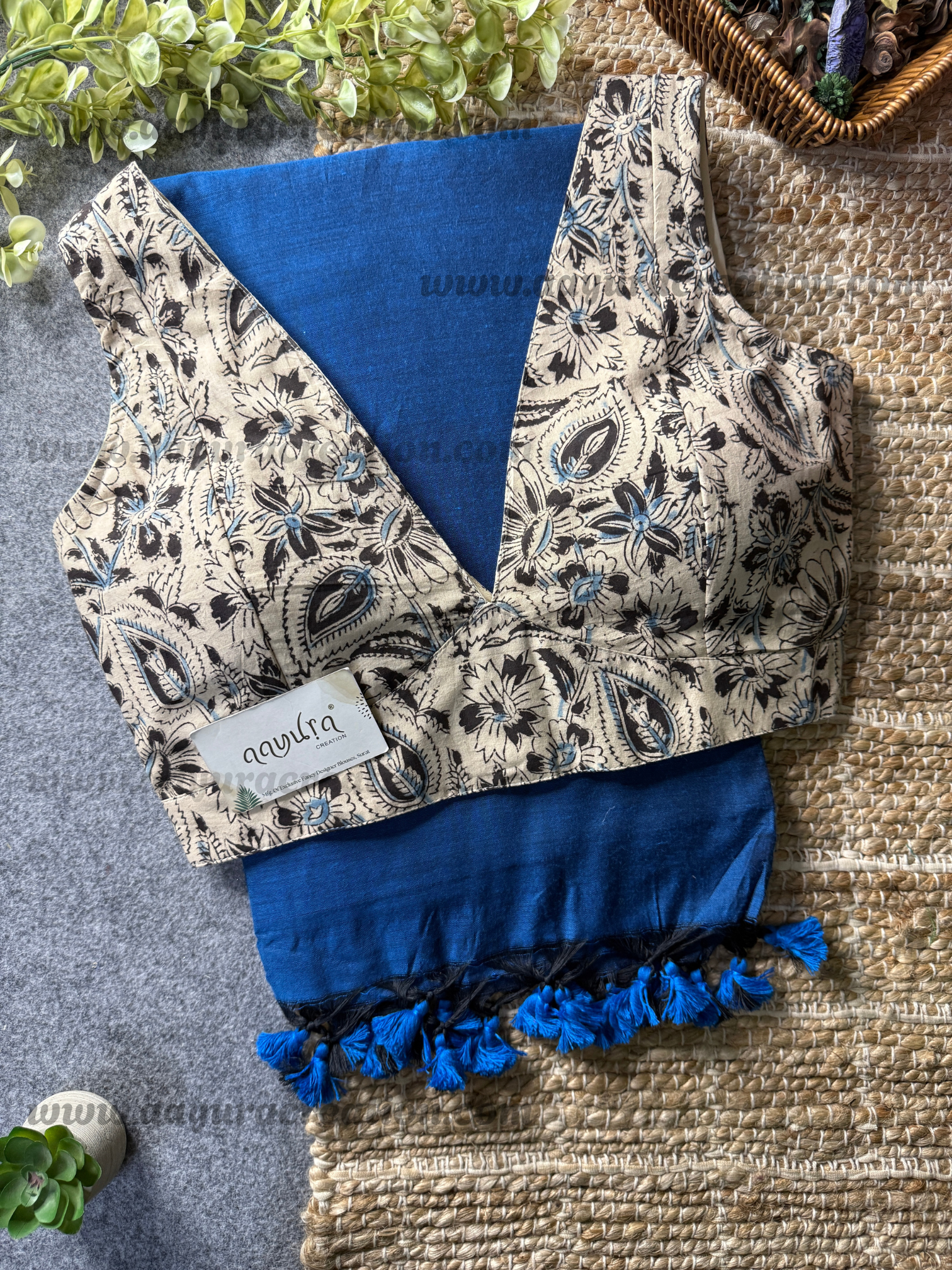 Ajrakh Vibe – Khadi Grace Combo
