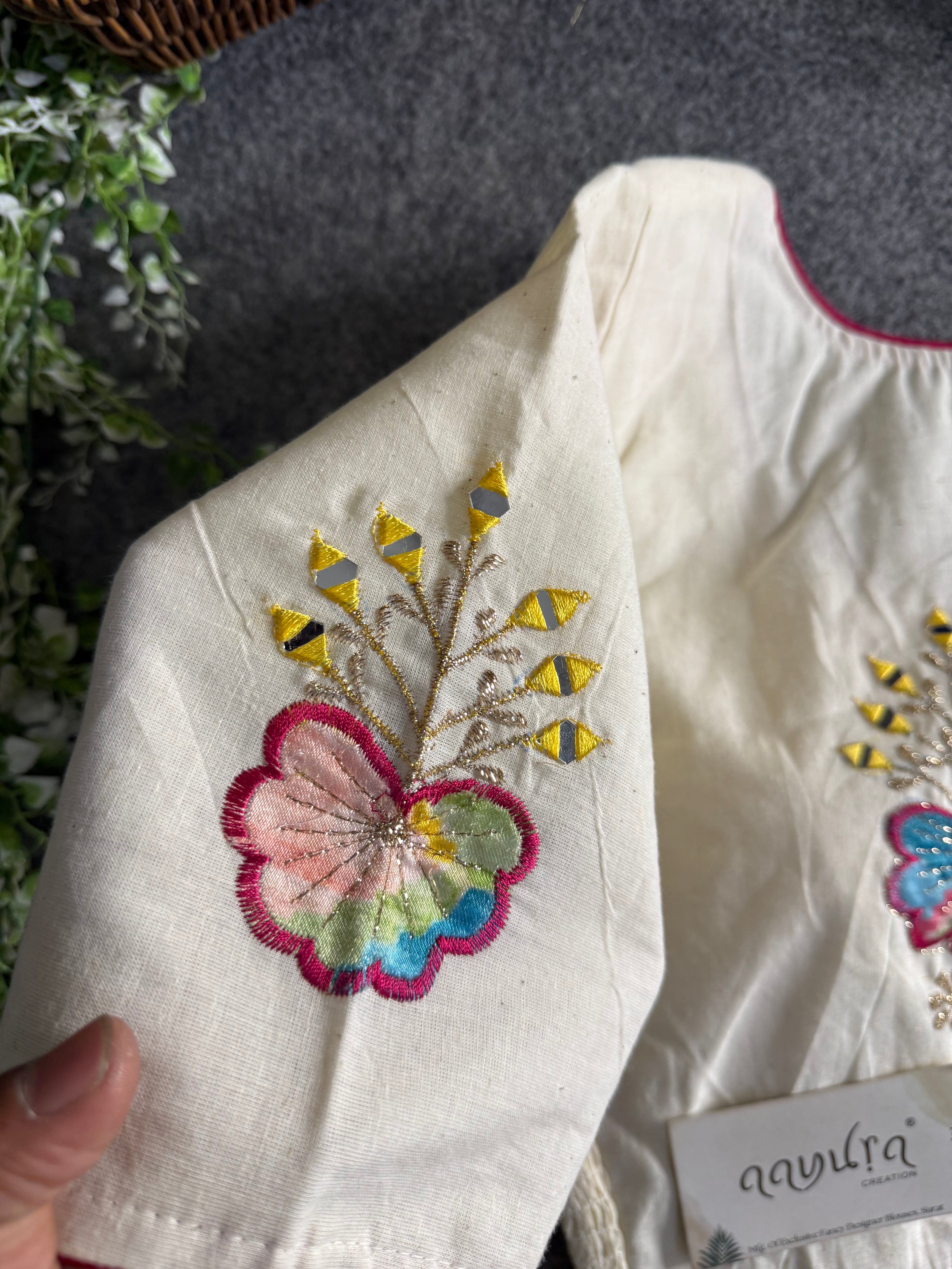 Khadi Threaded Streatchable Blouse