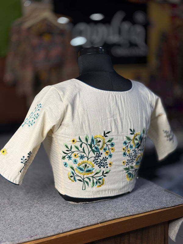 Khadi Threaded Streatchable Blouse