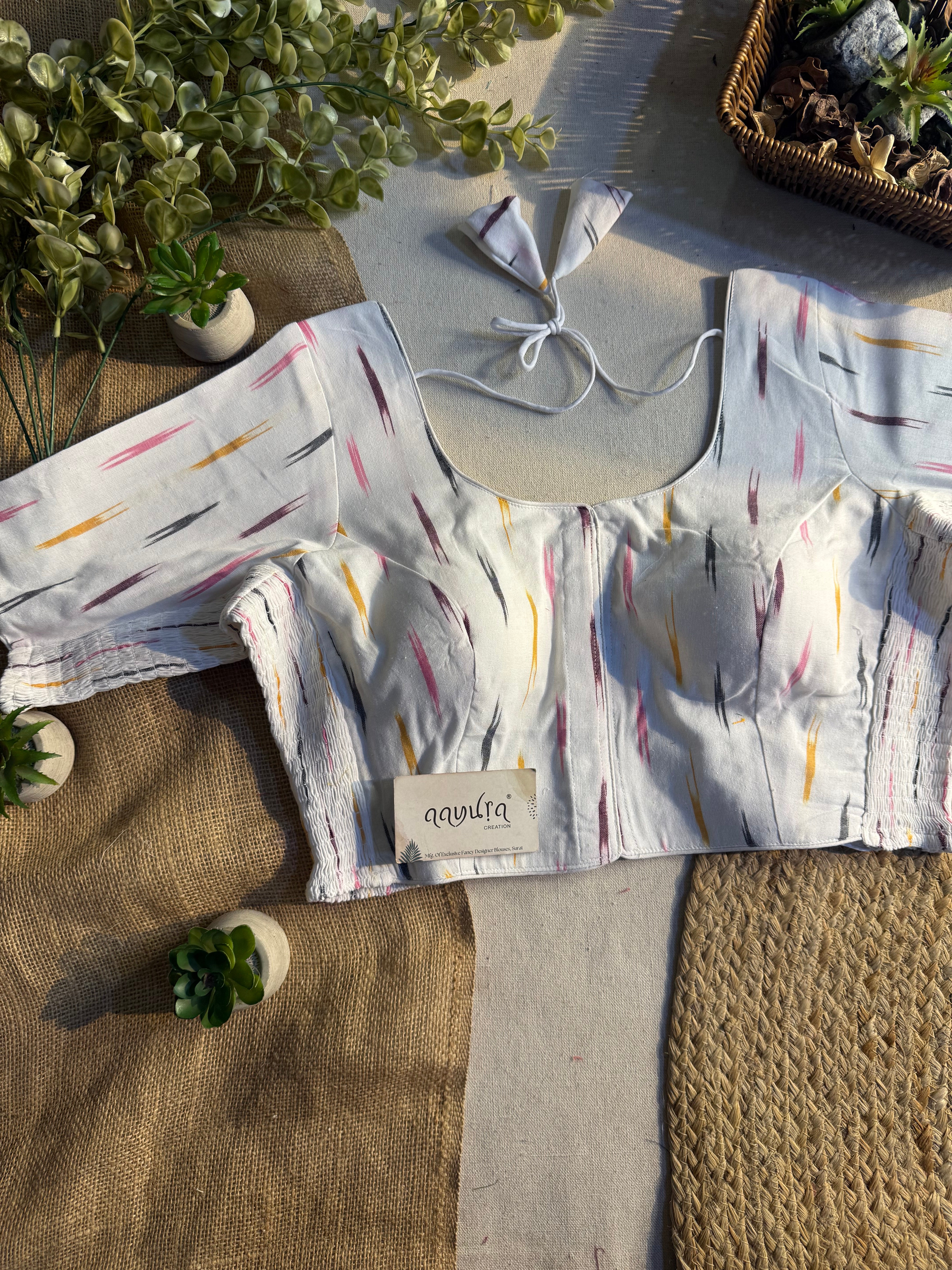 Comfort Fit Ikkath Blouse