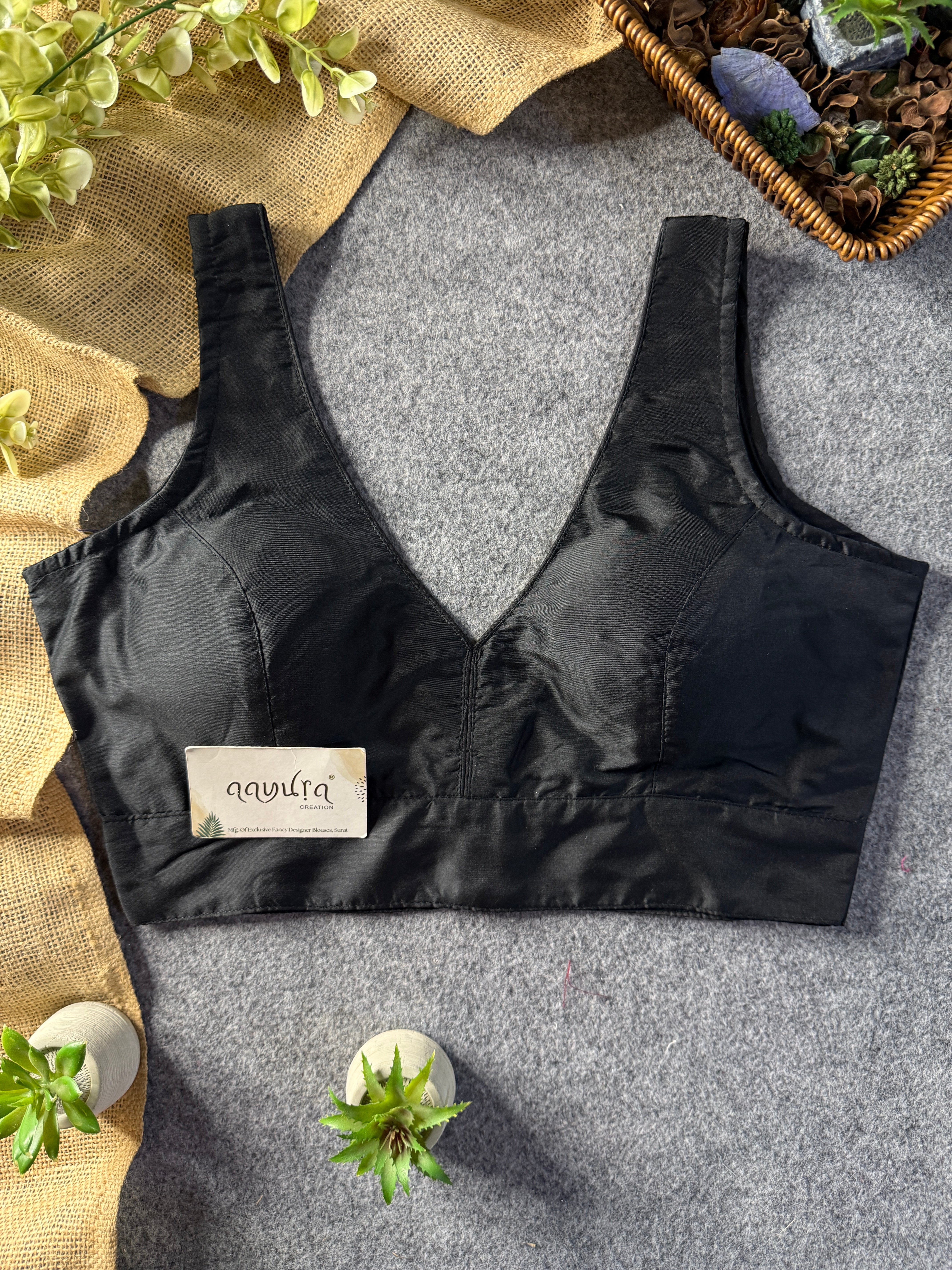 BOLLYWOOD STYLE-BLACK