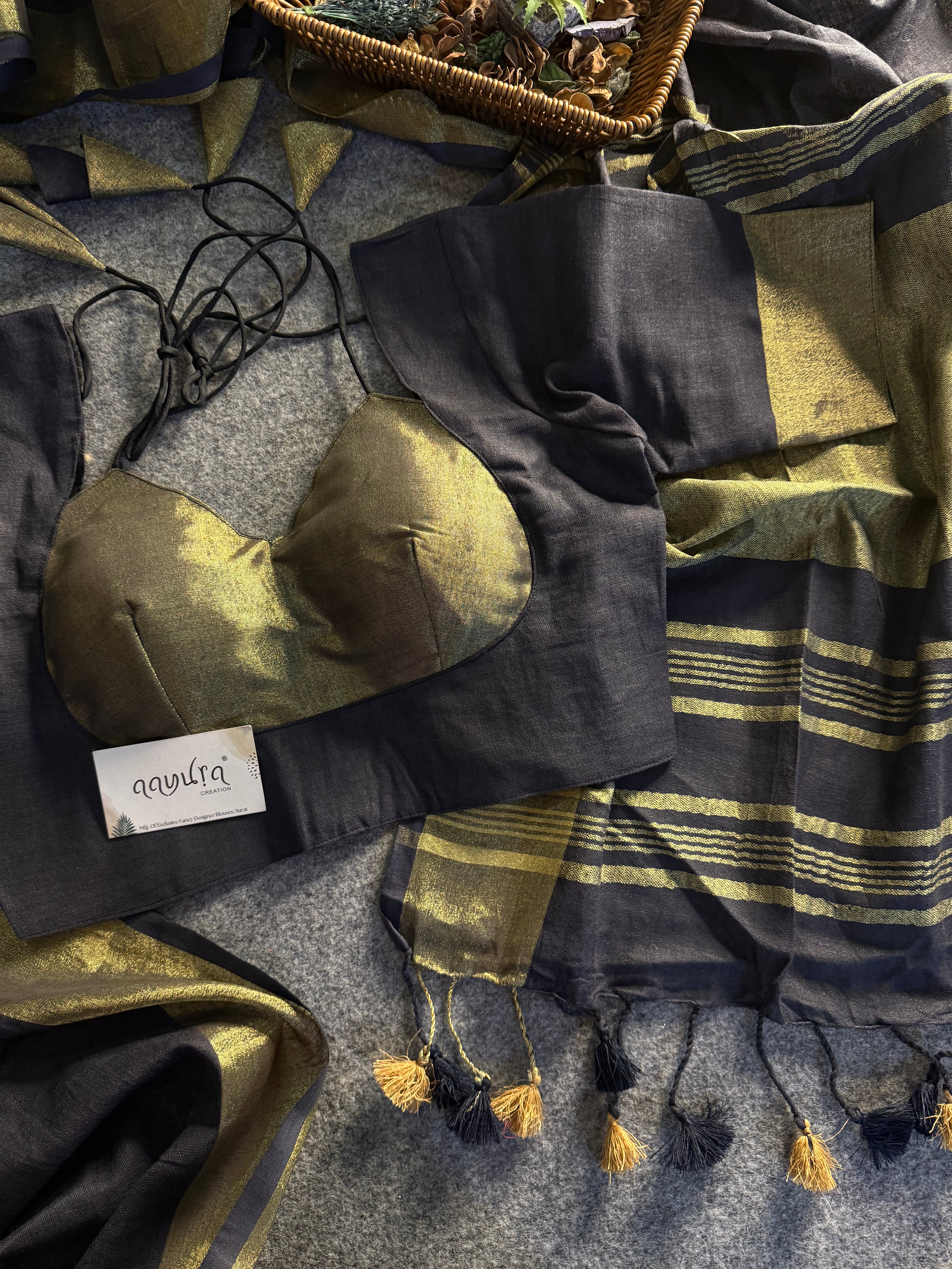 Handwoven Linen Grace Saree